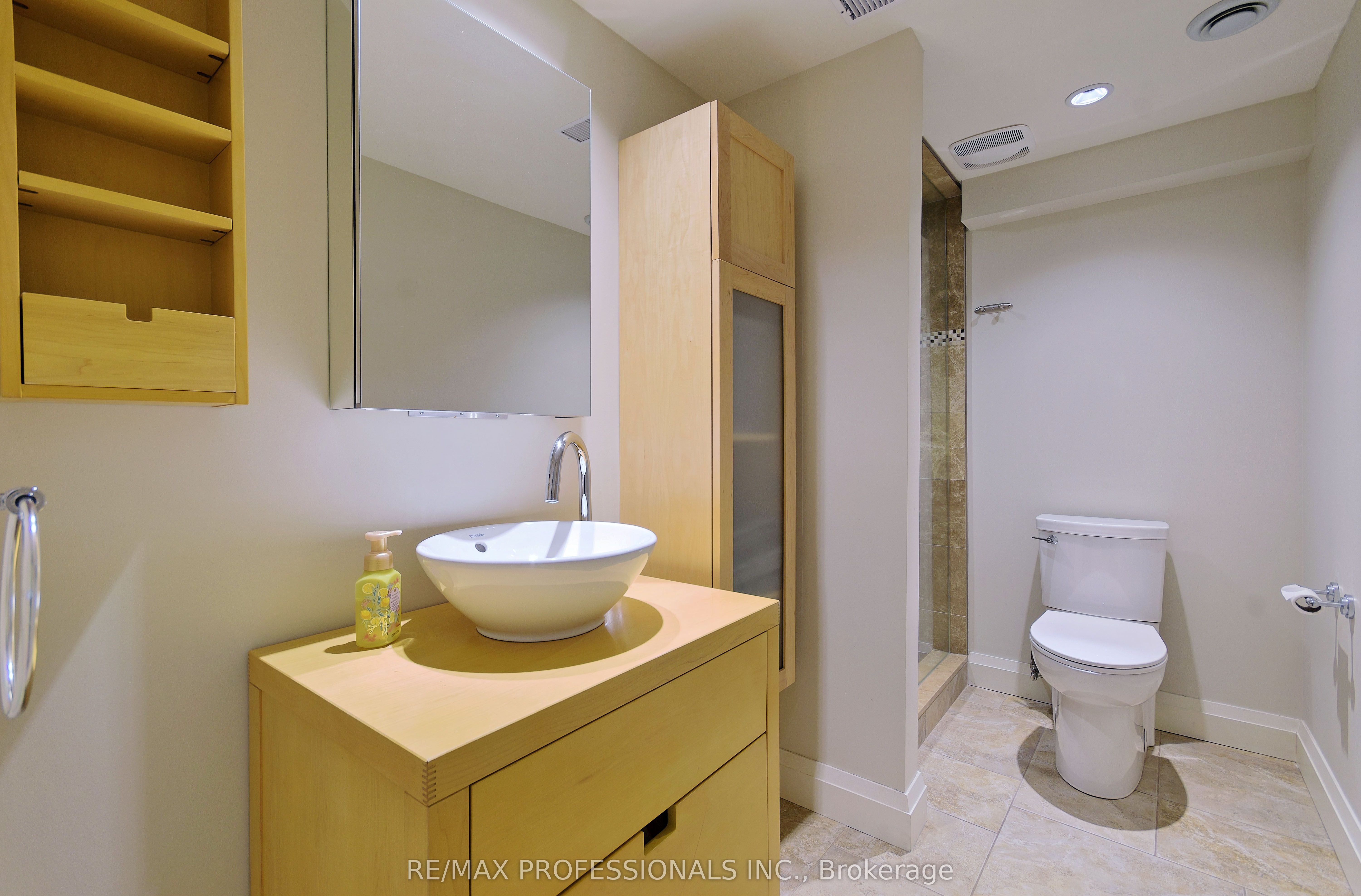 321 Wendy Lane Property Photo 22