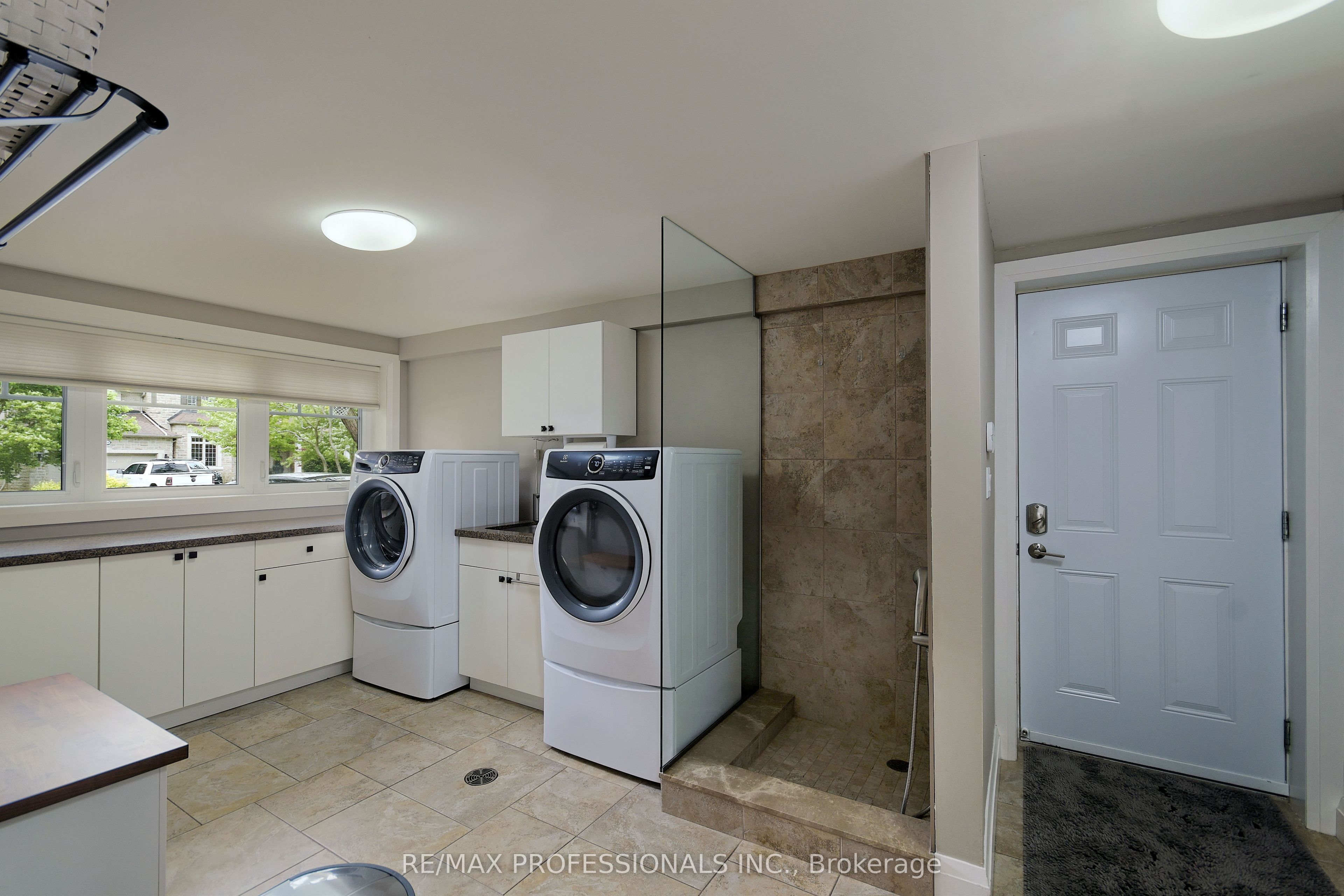 321 Wendy Lane Property Photo 24