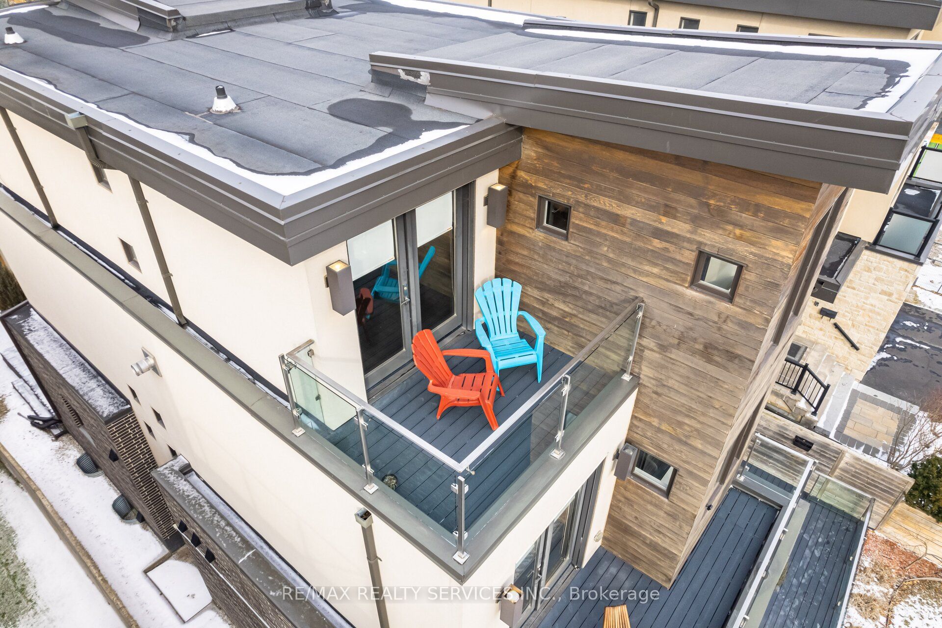 685 Montbeck Crescent Property Photo 33