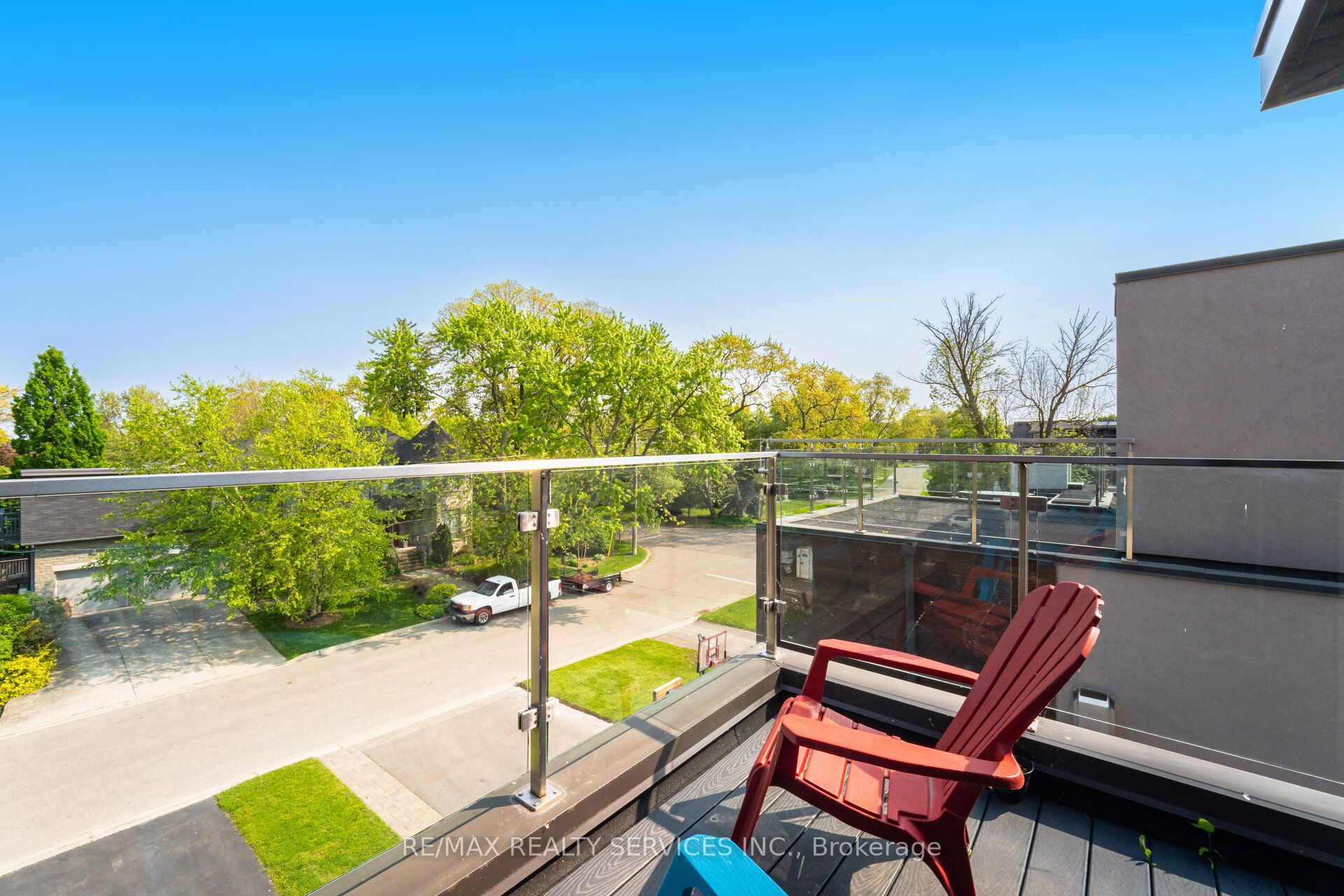 685 Montbeck Crescent Property Photo 34