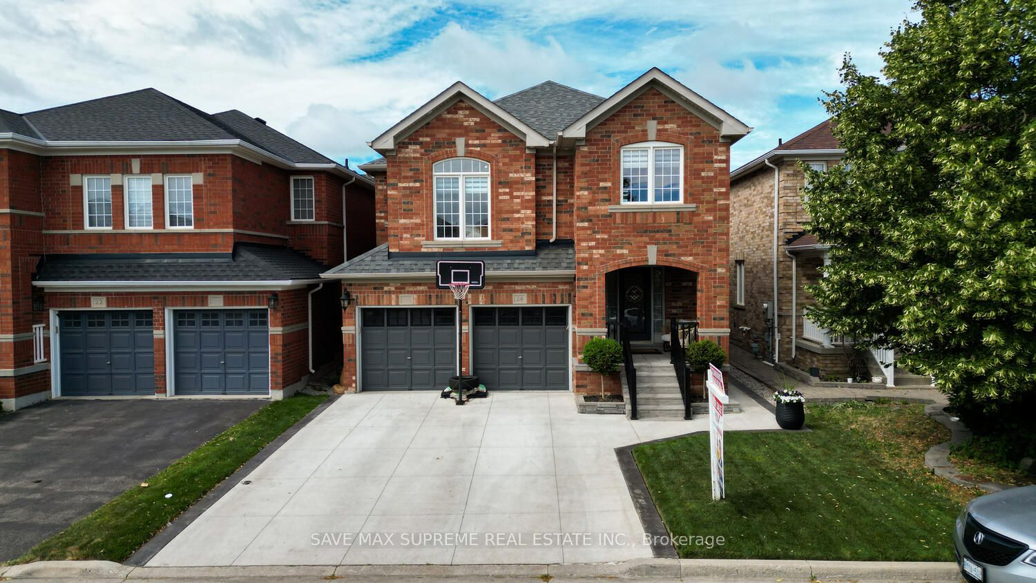 24 Silver Egret Road Property Photo 1
