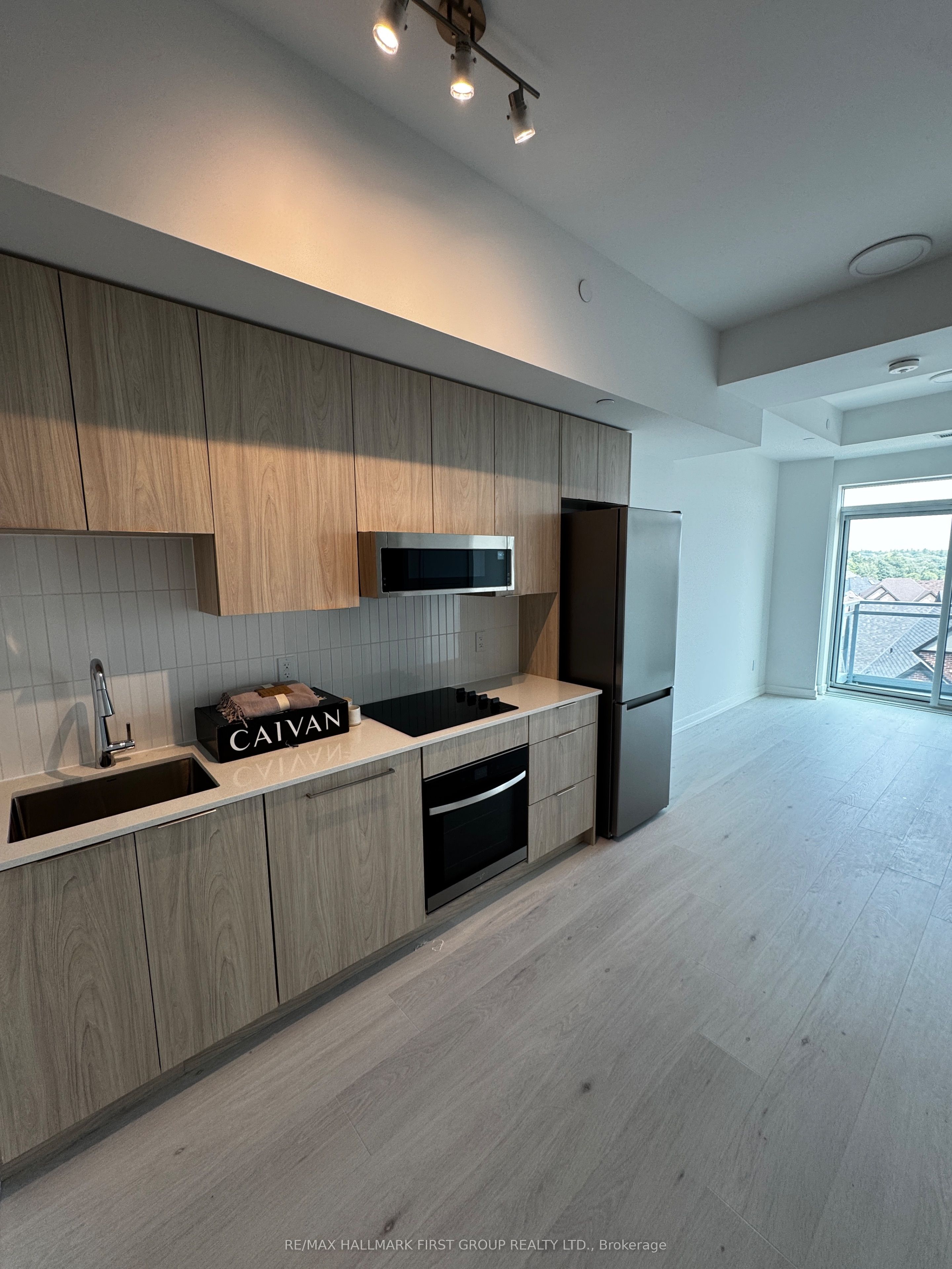 2501 Saw Whet Blvd Property Photo 1