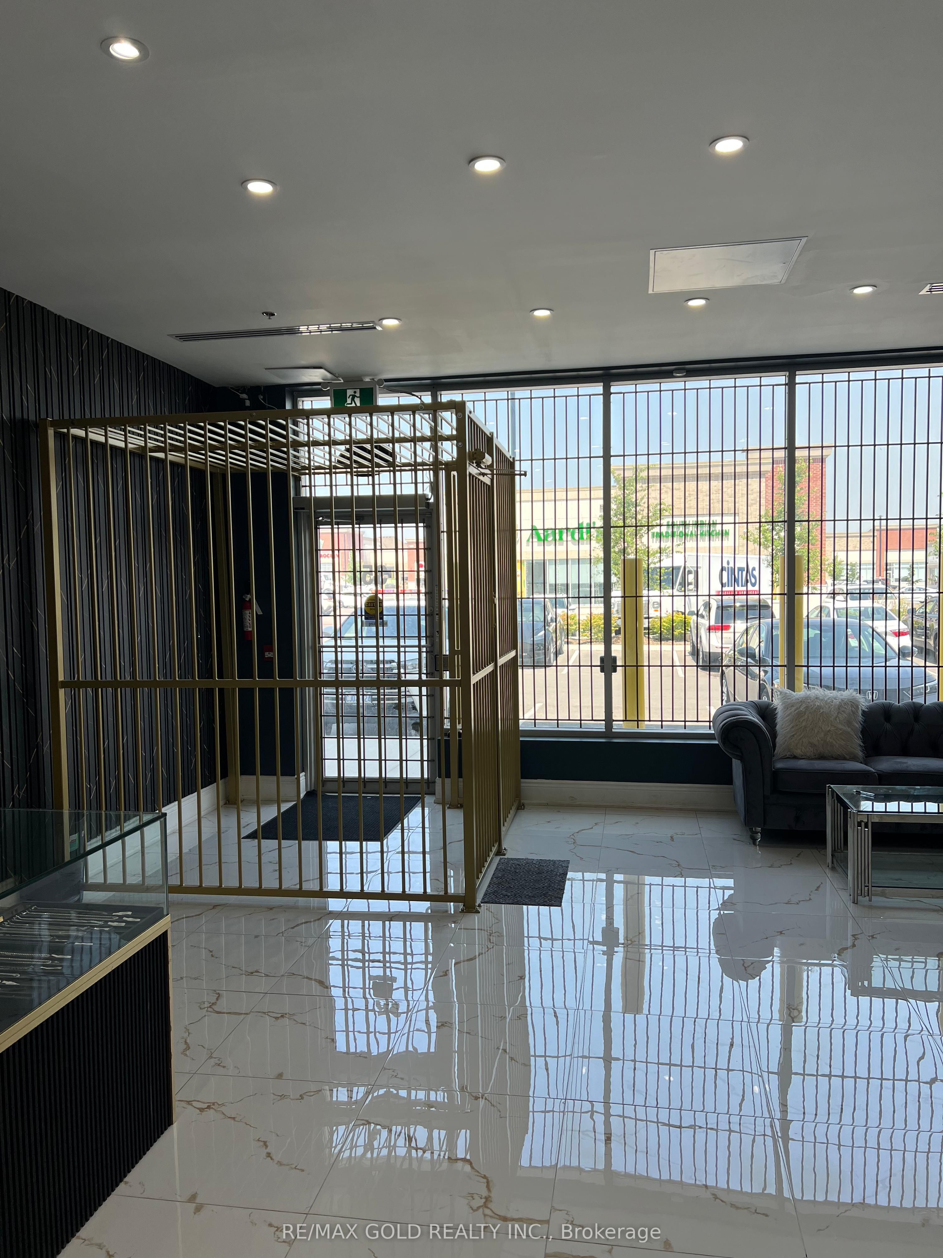 11615 Mcvean Drive 35 Property Photo 1