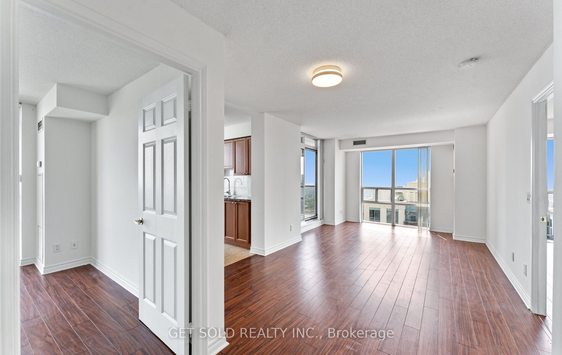 5 Michael Power Place Lph03 Property Photo 1