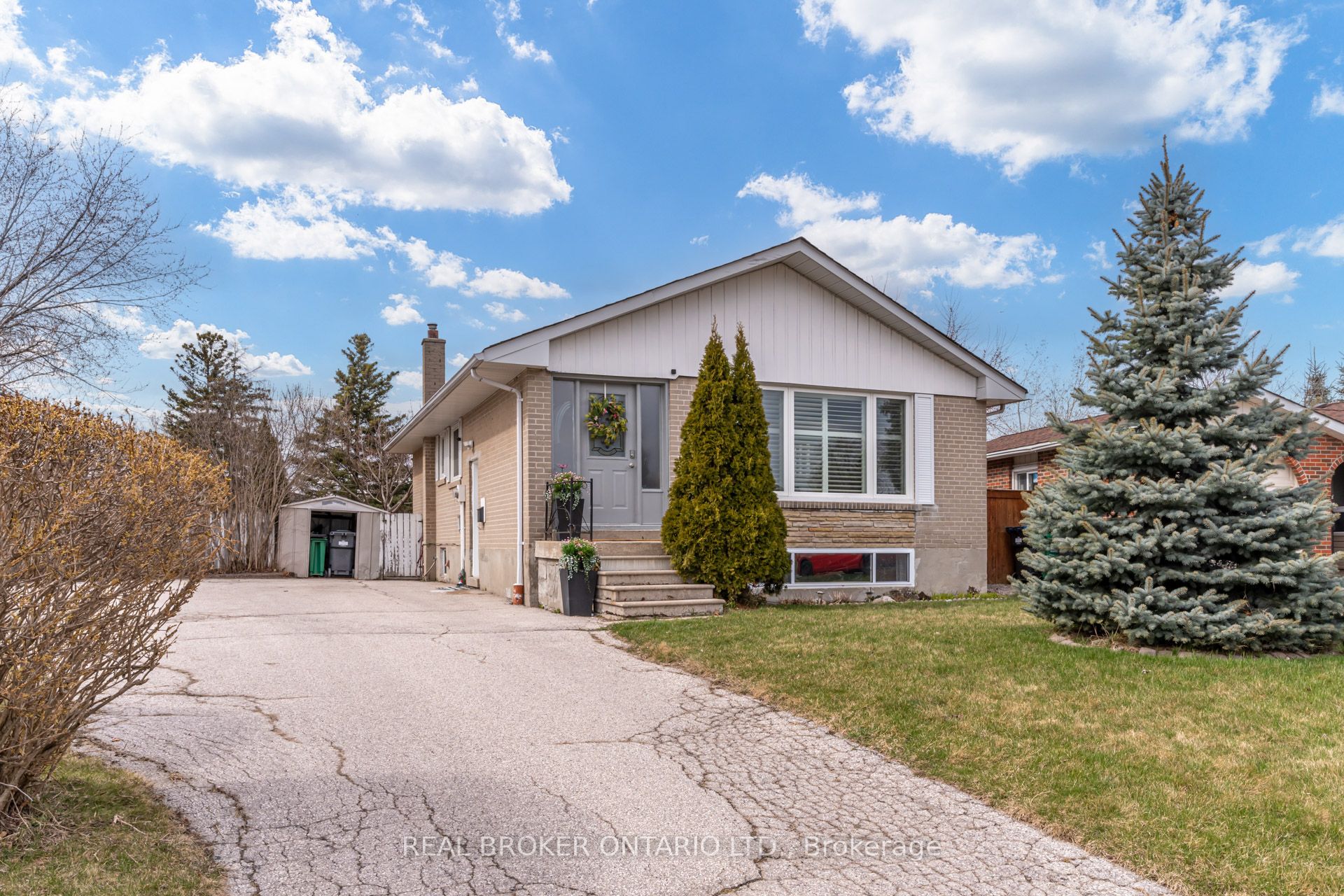 50 Epsom Downs Drive Property Photo 1
