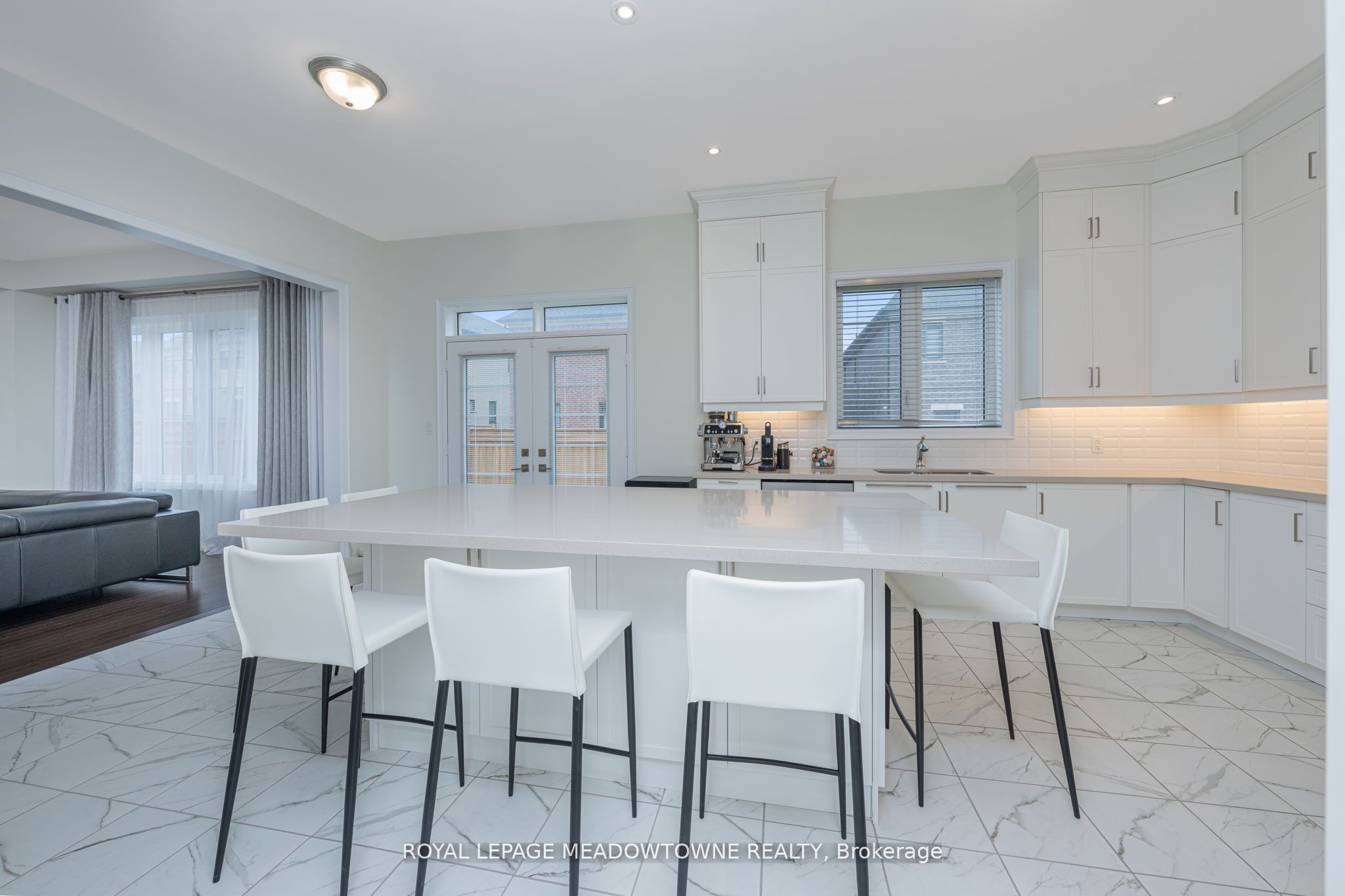 23 Abigail Grace Crescent Property Photo 18