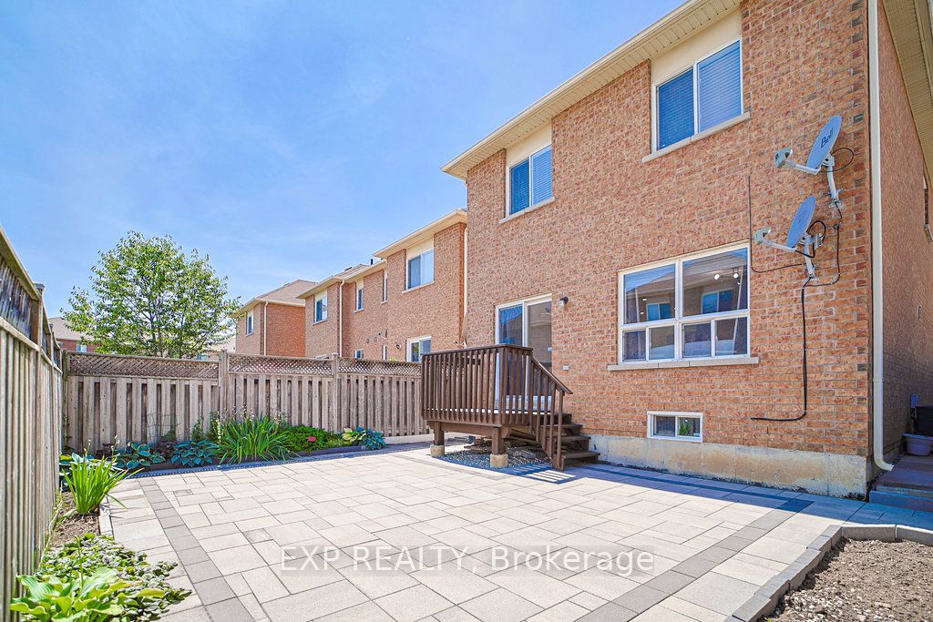 36 Olivett Lane Property Photo 4