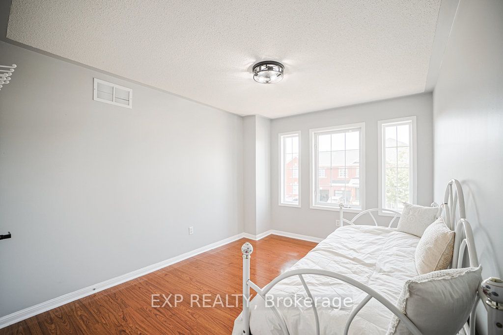 36 Olivett Lane Property Photo 11