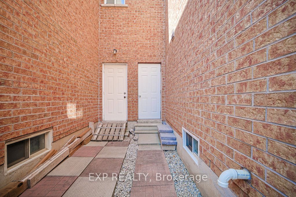 36 Olivett Lane Property Photo 29