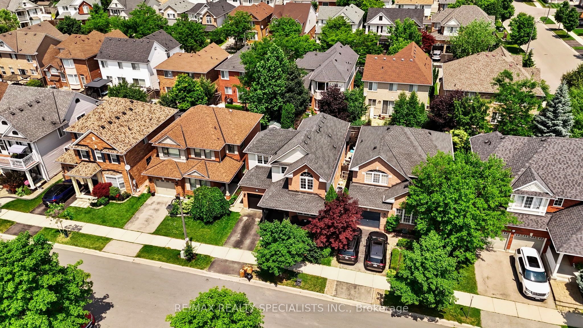 923 McNeil Drive Property Photo 1