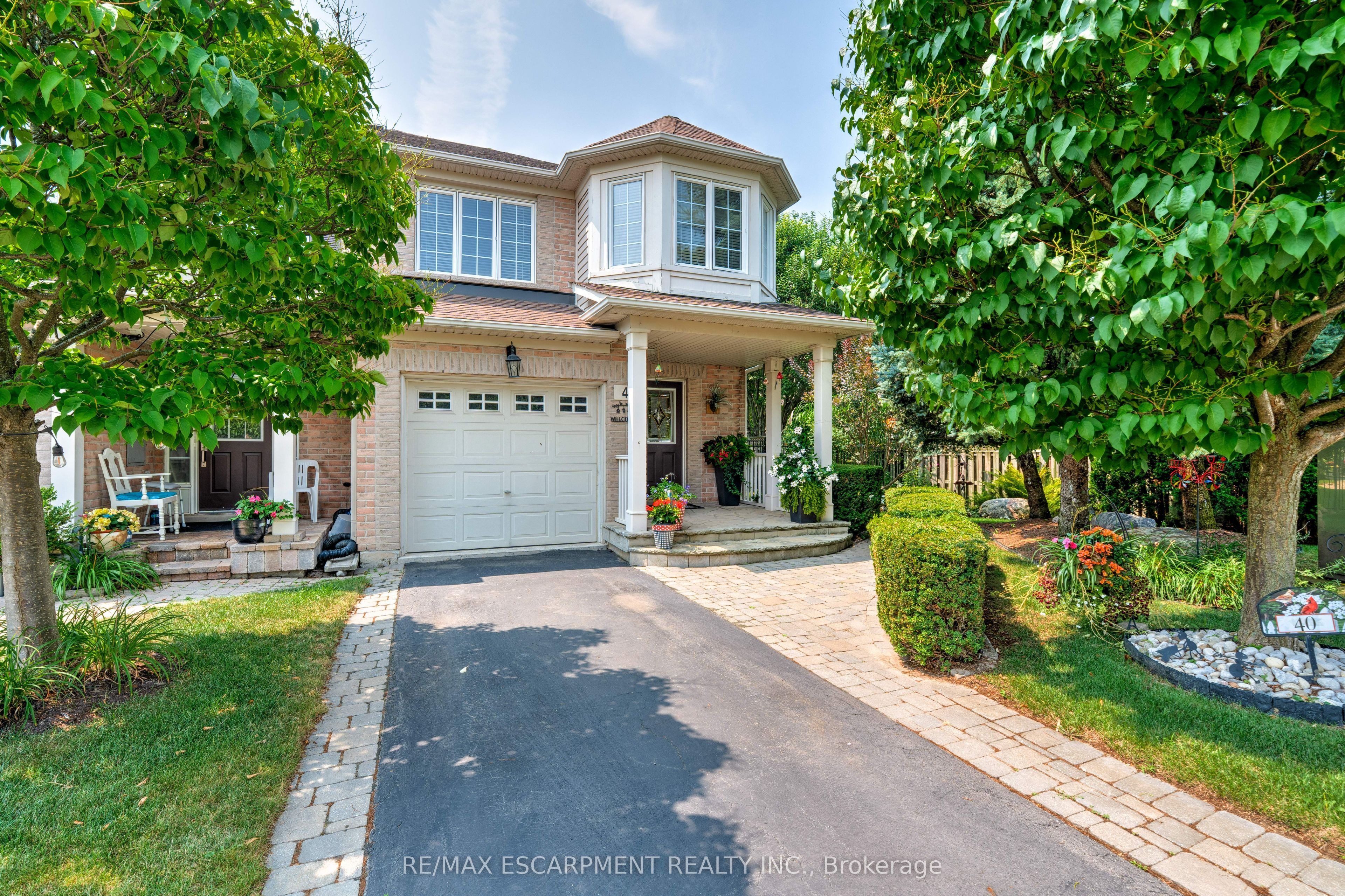 2511 Boros Rd Property Photo 1