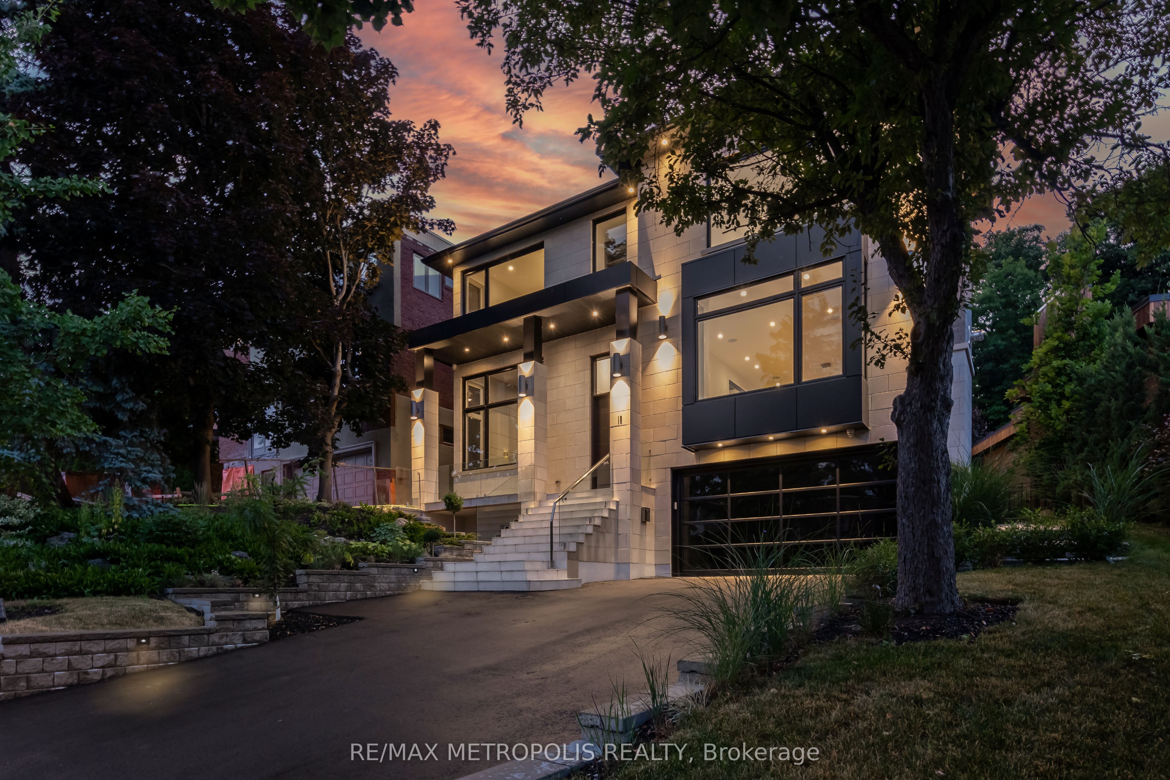12 Bearwood Drive Property Photo 1