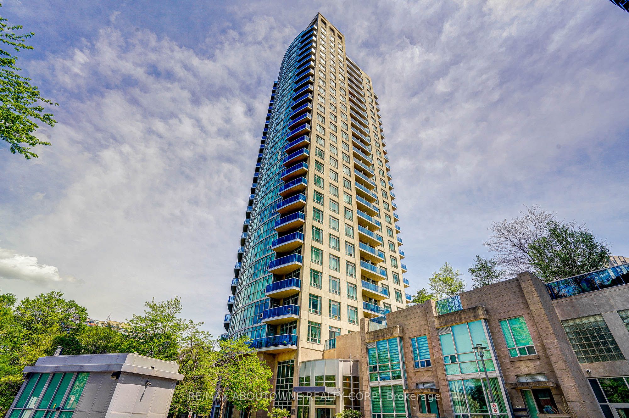 90 Absolute Avenue 2705 Property Photo 1