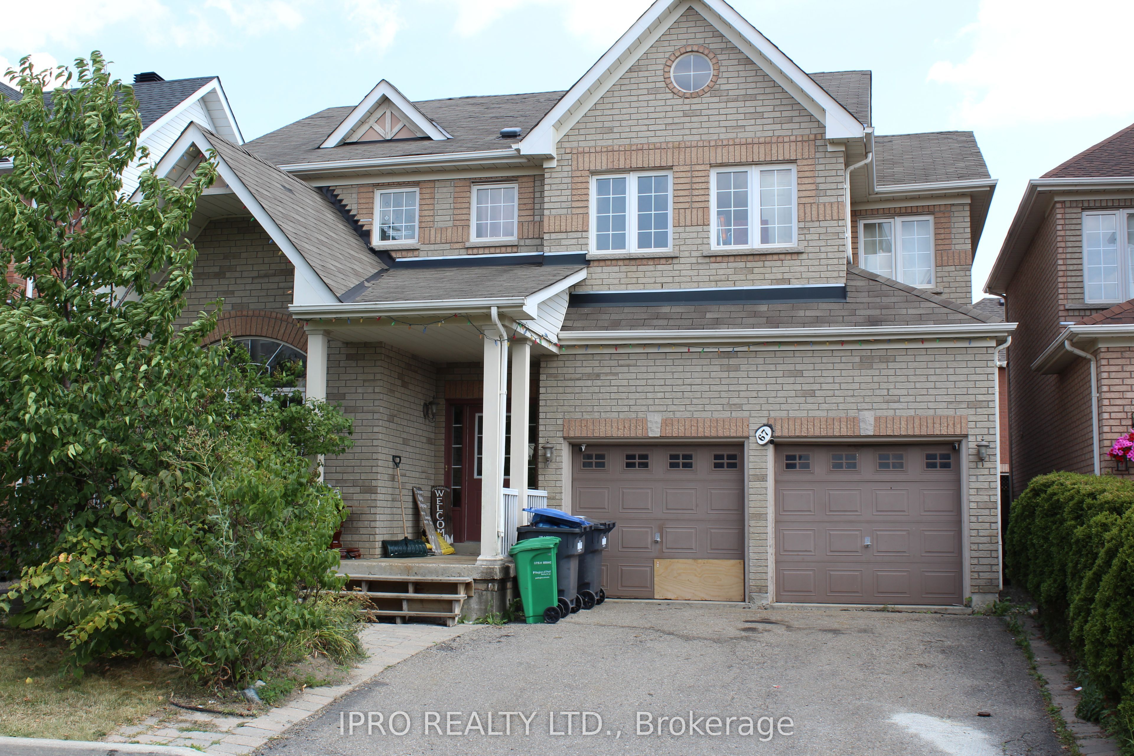 67 Masters Green Crescent Property Photo 1