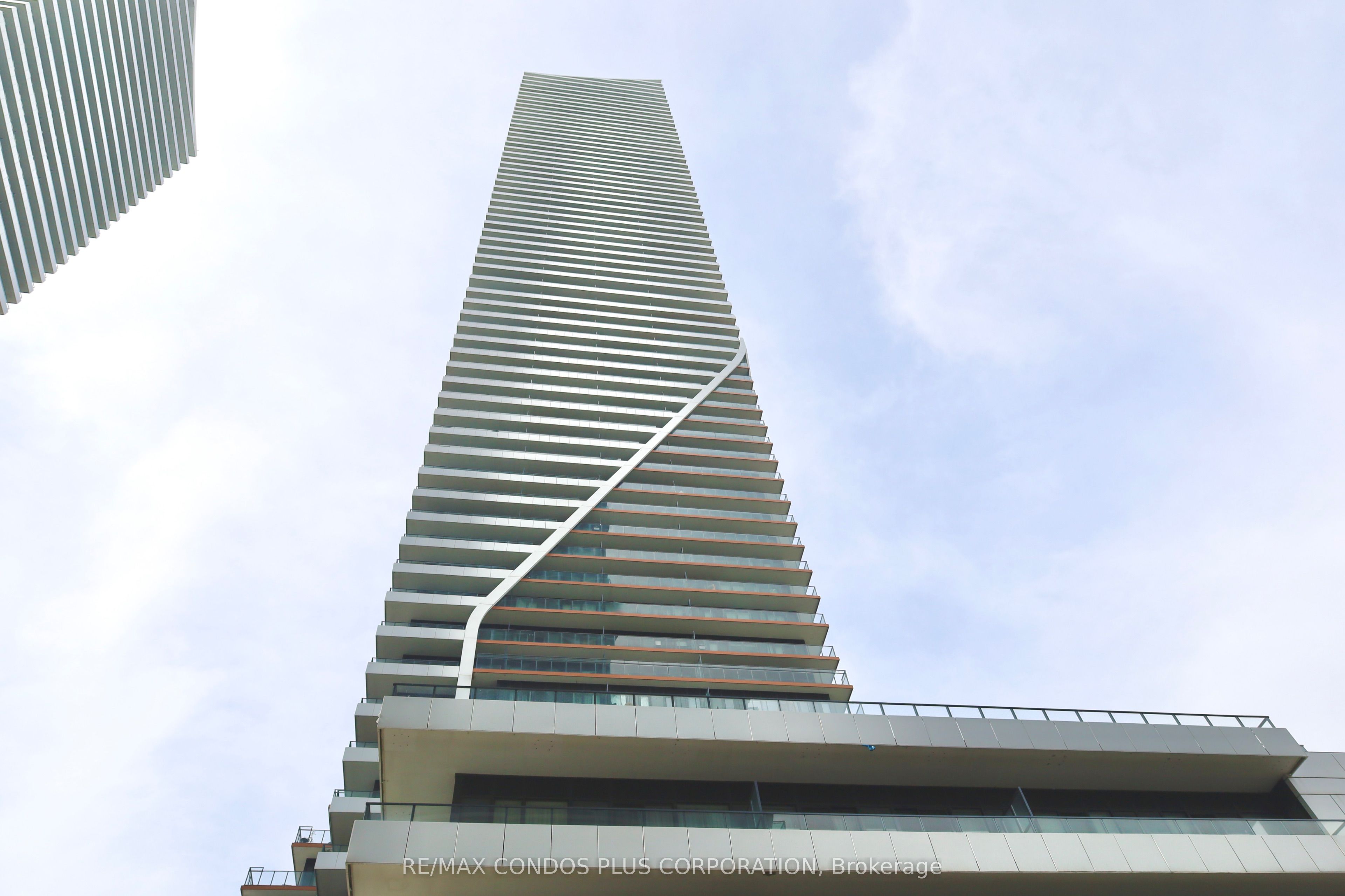 30 Shore Breeze Drive 2321 Property Photo 1