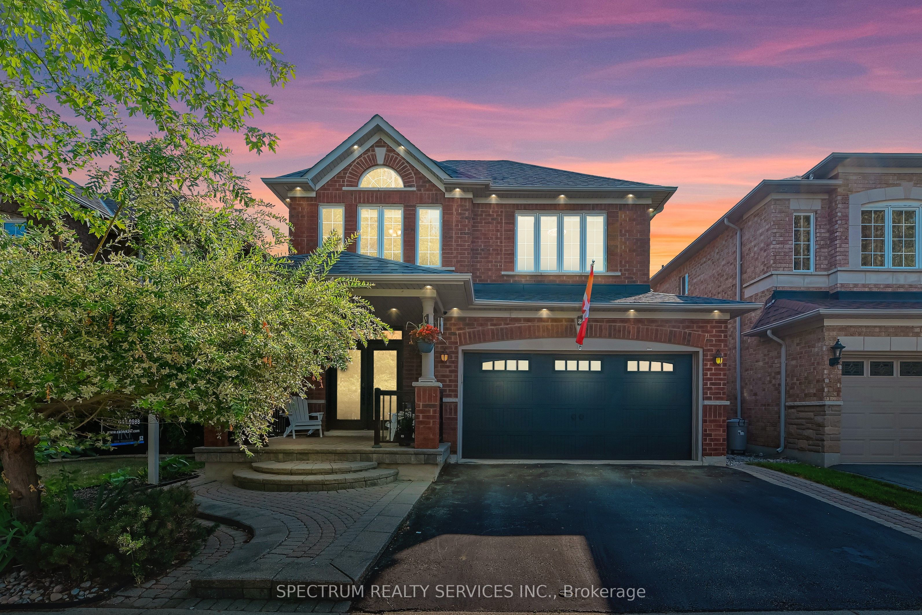68 Robarts Drive Property Photo 1