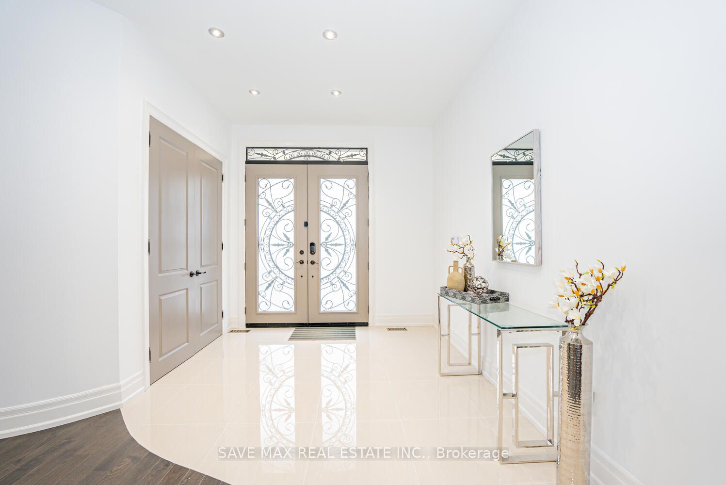 23 Hillcrest Avenue Property Photo 6