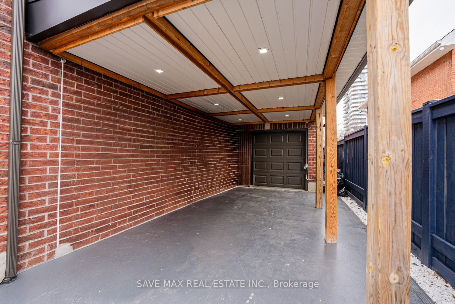 23 Hillcrest Avenue Property Photo 44