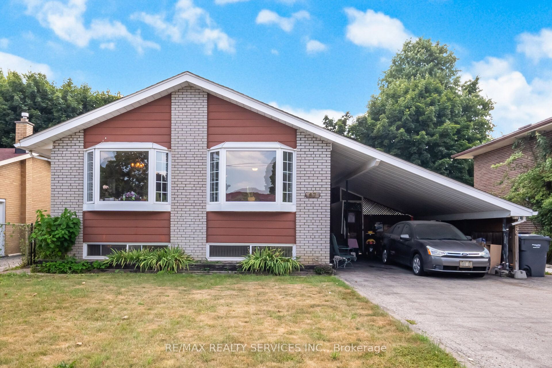 67 Campbell Dr Property Photo 1