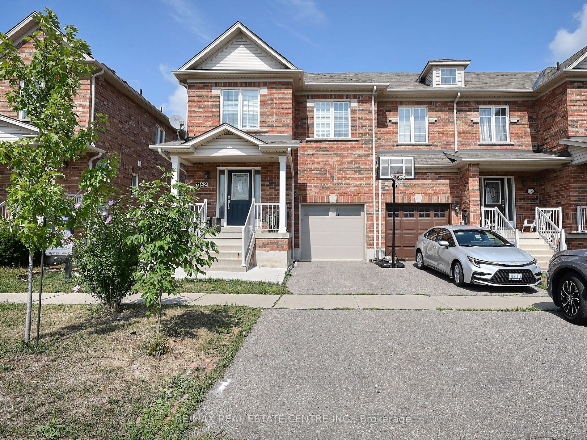 1162 Tupper Drive Property Photo 1