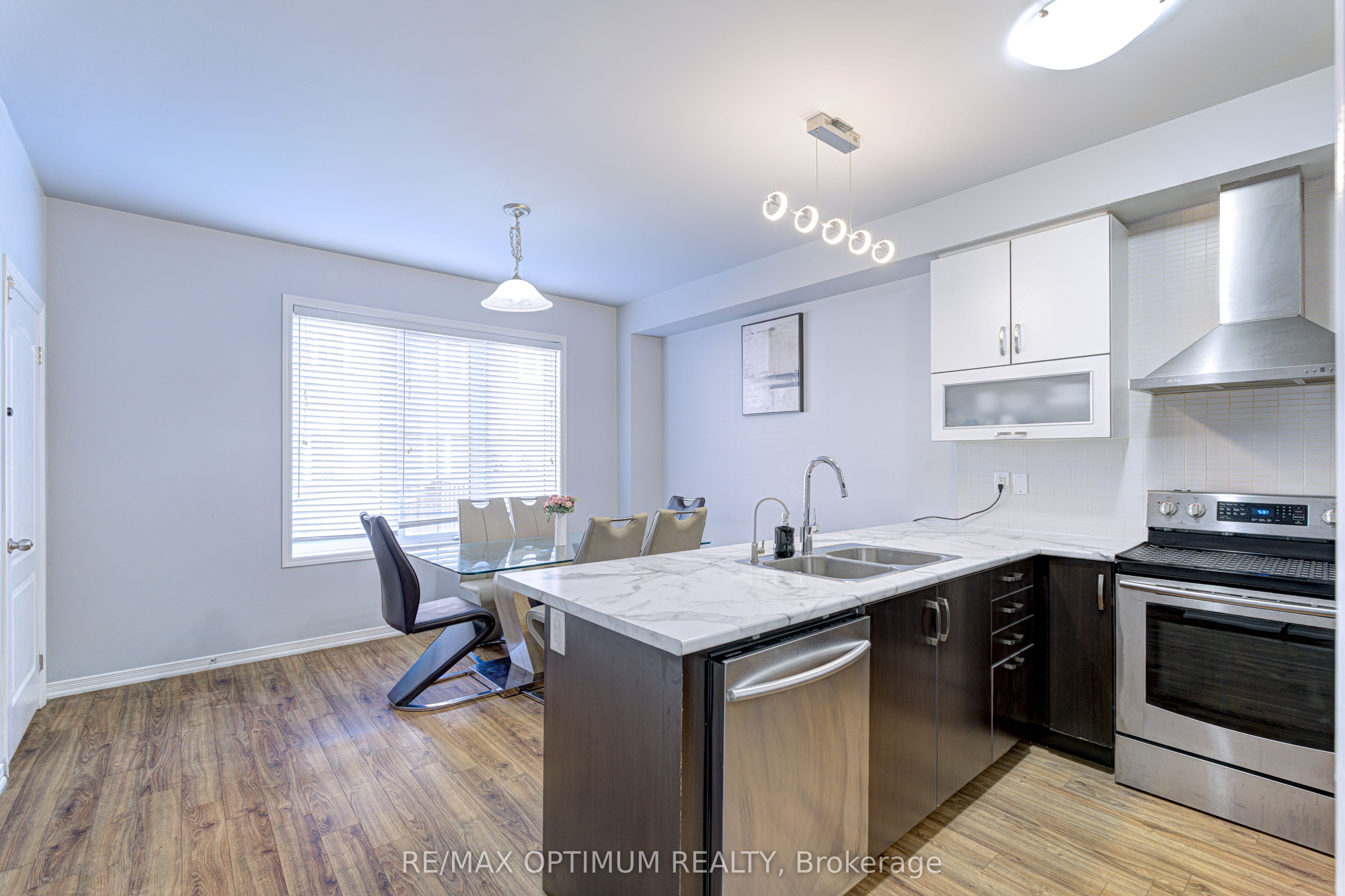 157 Baffin Crescent Property Photo 13