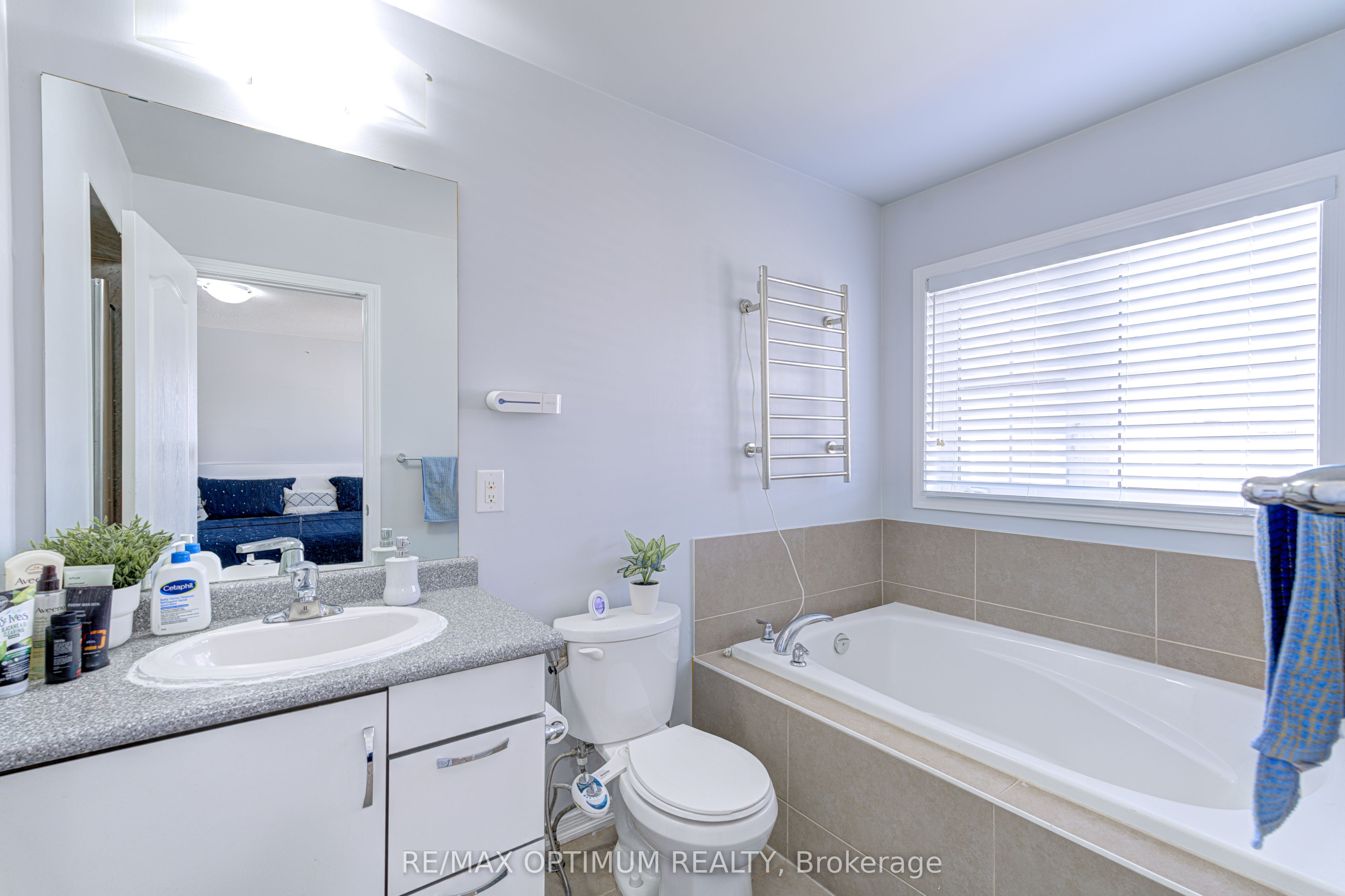 157 Baffin Crescent Property Photo 21