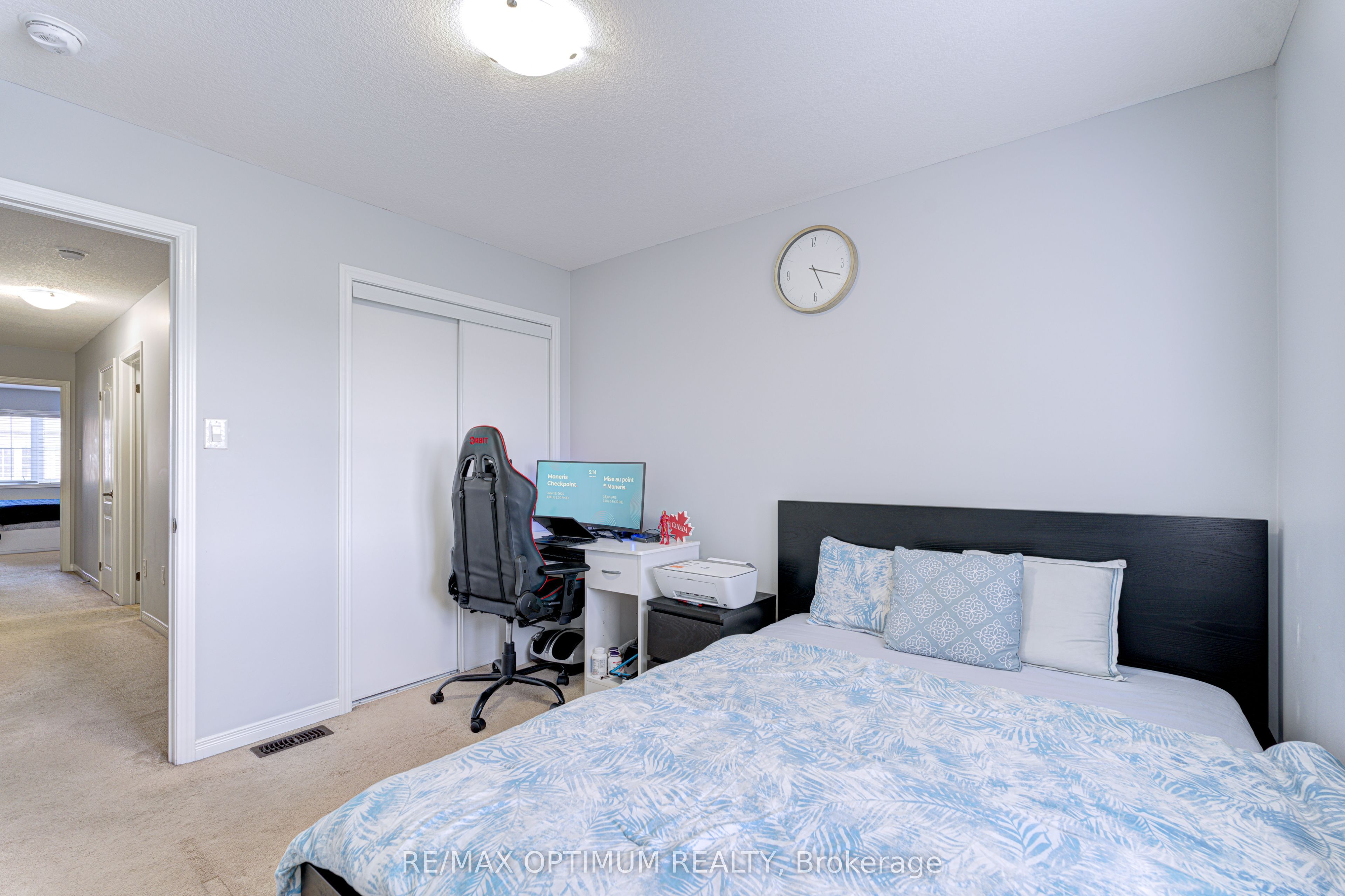 157 Baffin Crescent Property Photo 24