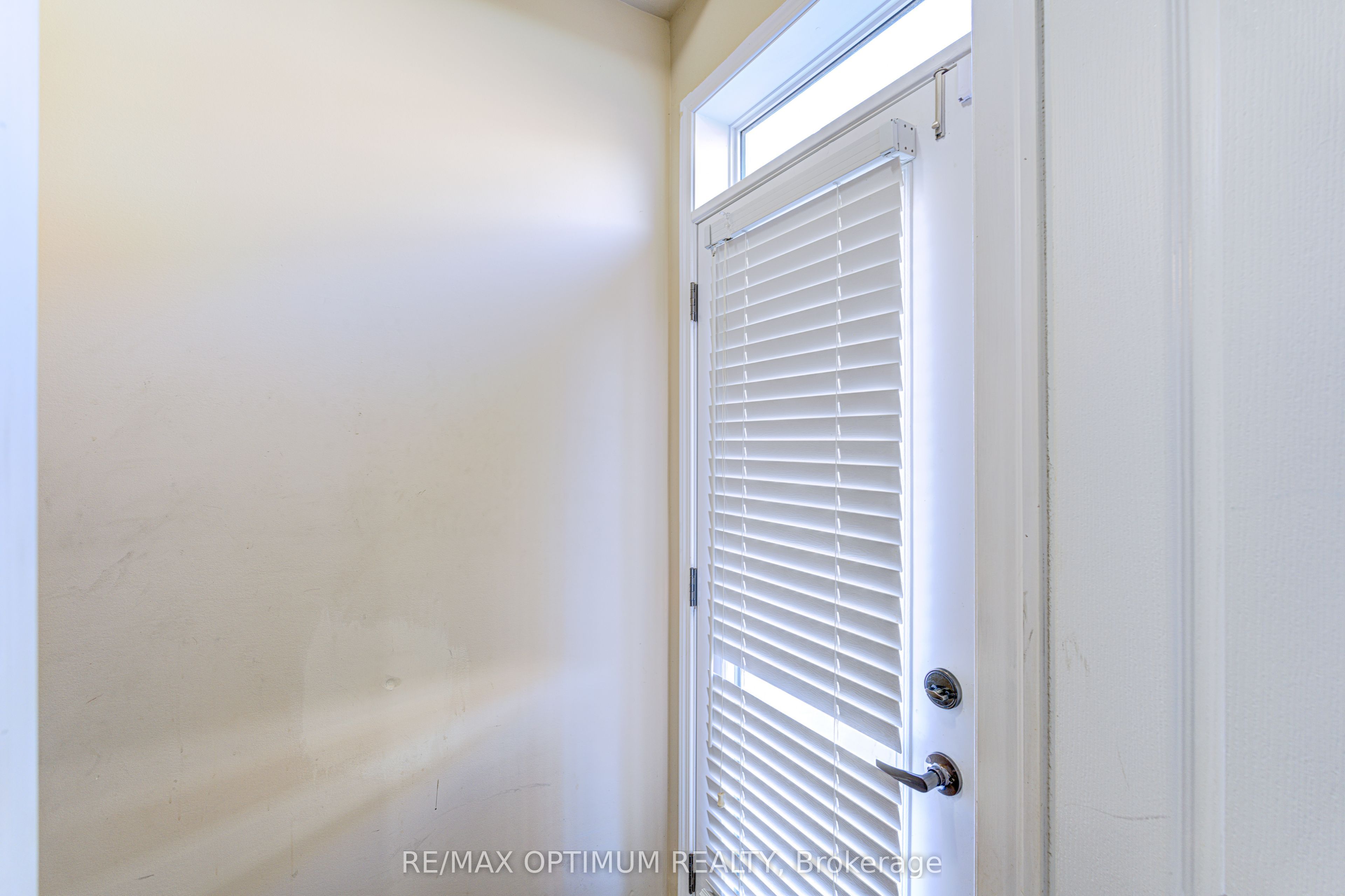 157 Baffin Crescent Property Photo 31