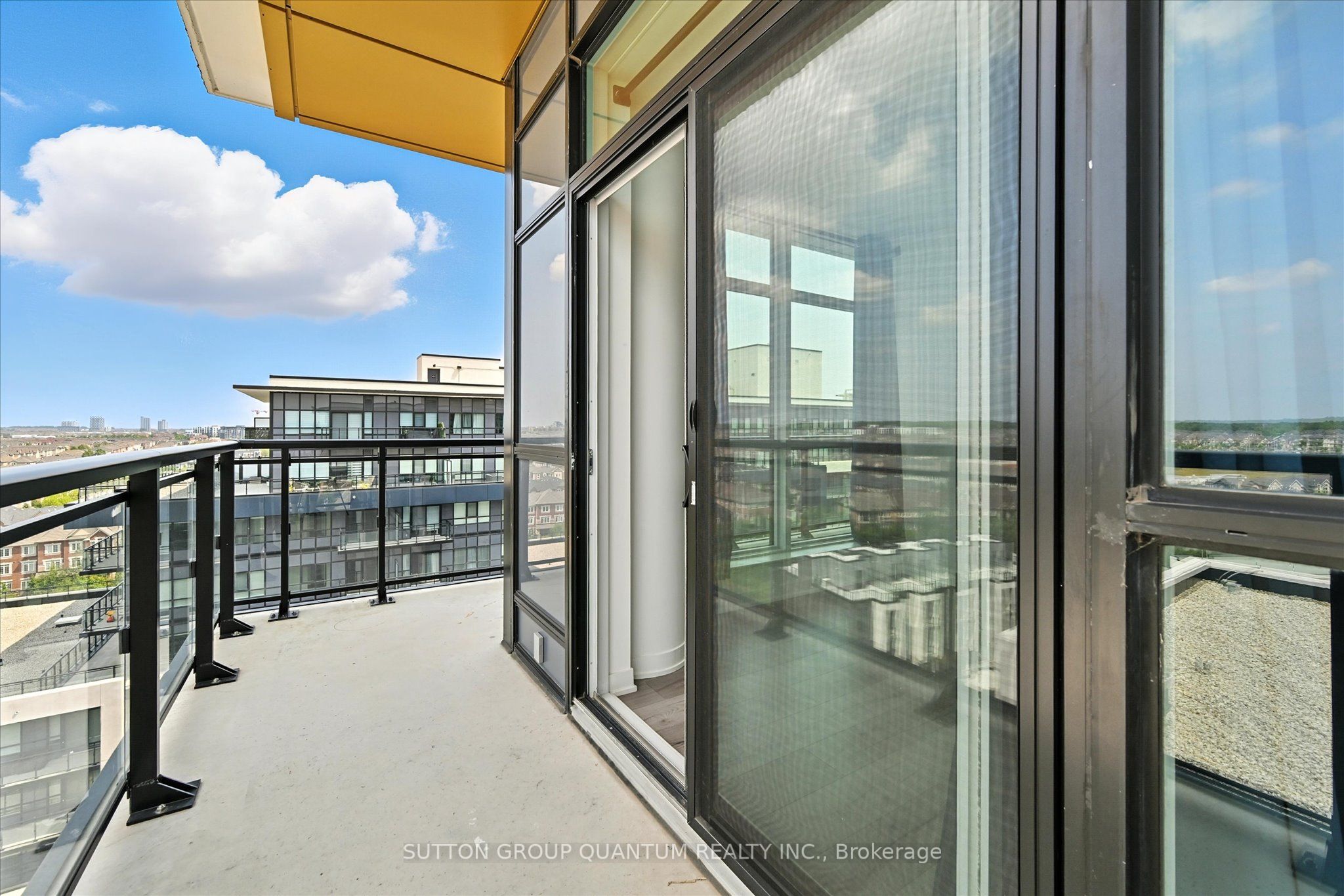 405 Dundas Street W Ph06 Property Photo 24