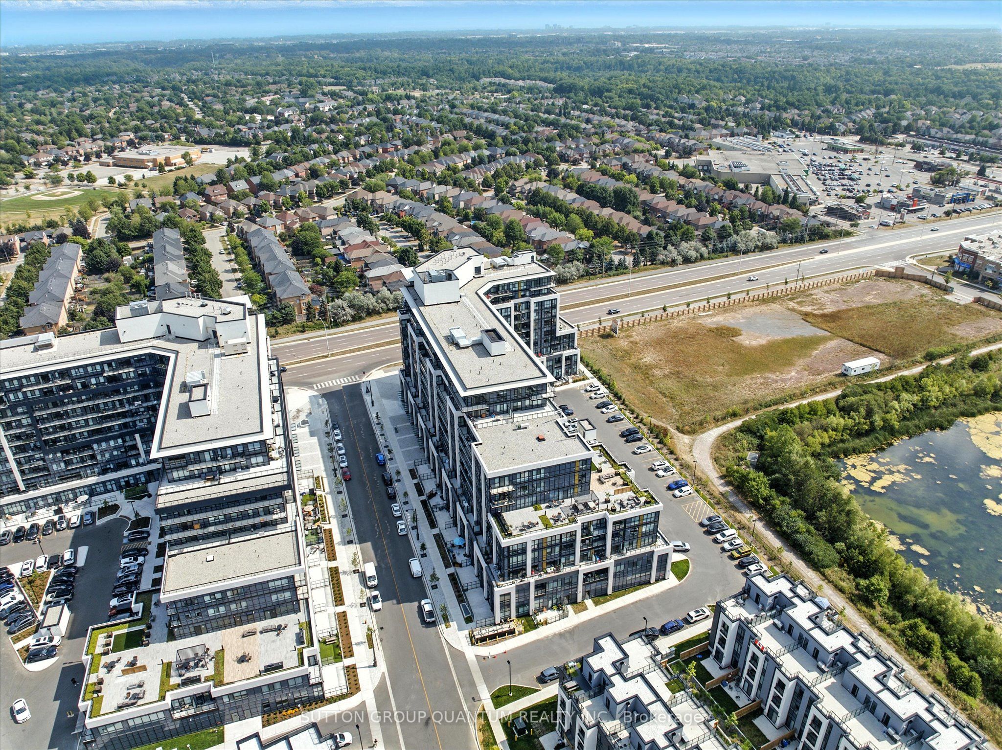 405 Dundas Street W Ph06 Property Photo 45