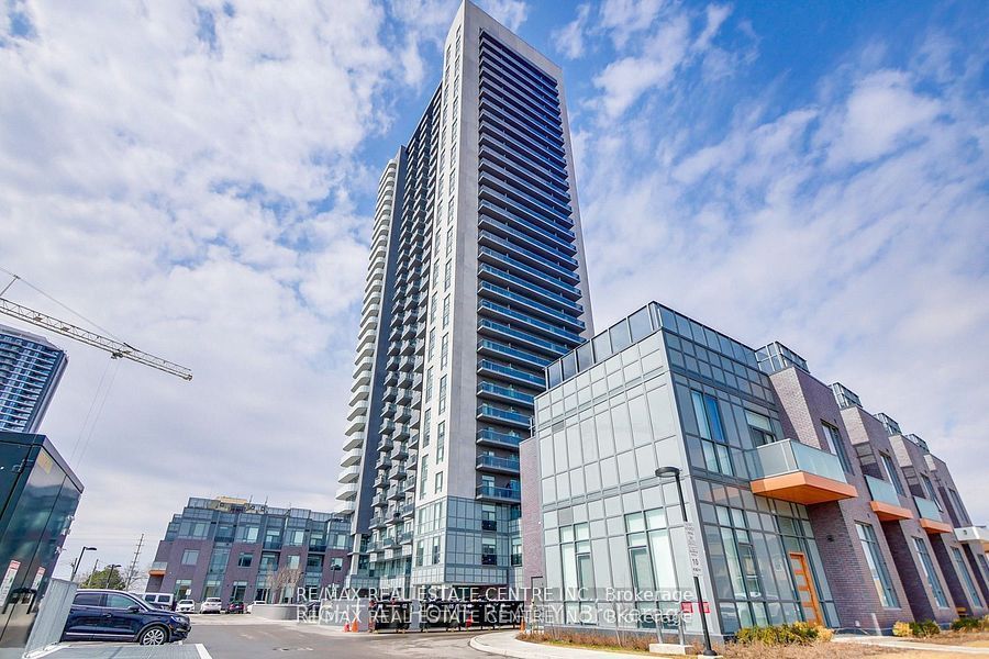 5105 Hurontario St Property Photo 1