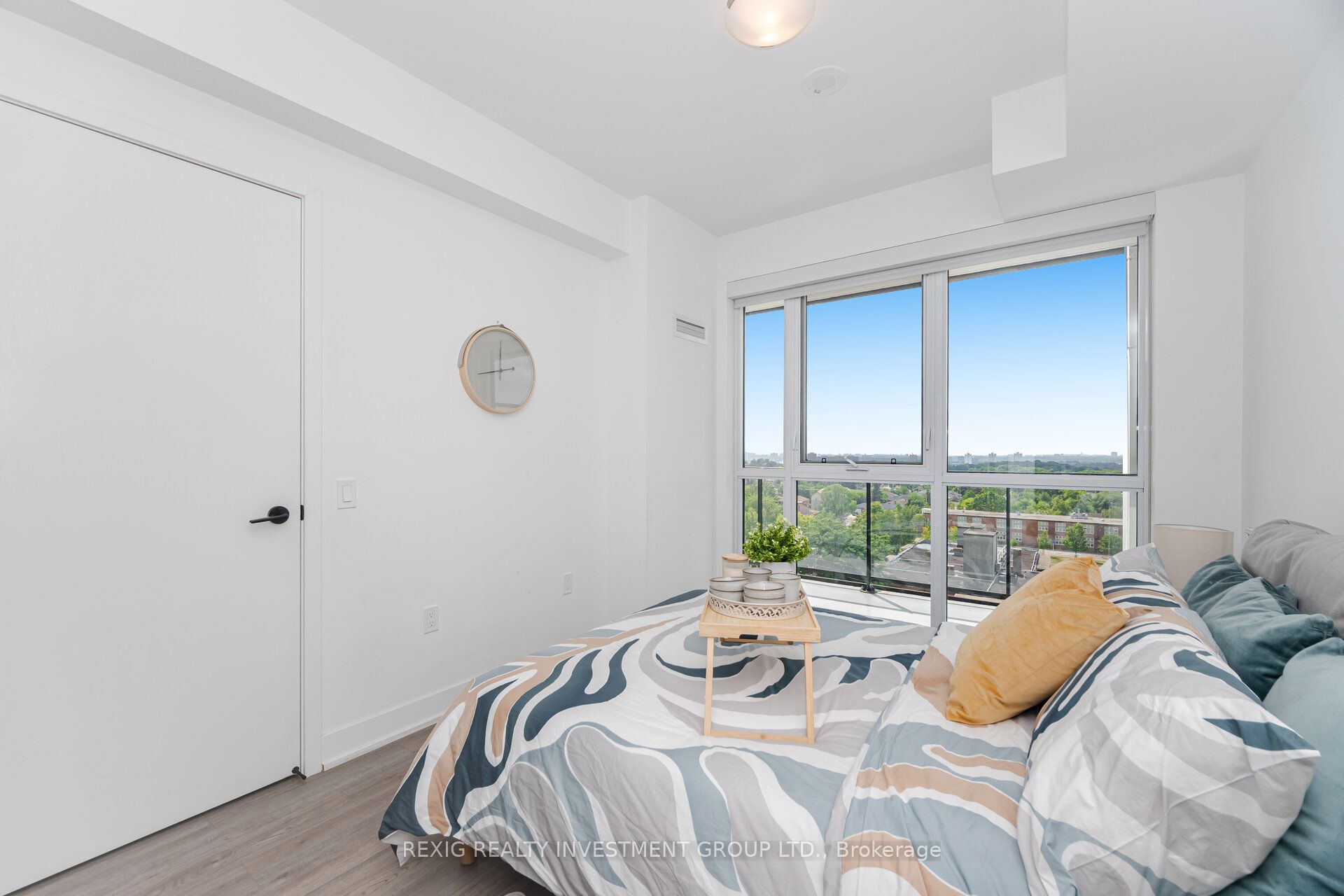 50 George Butchart Drive 723 Property Photo 13