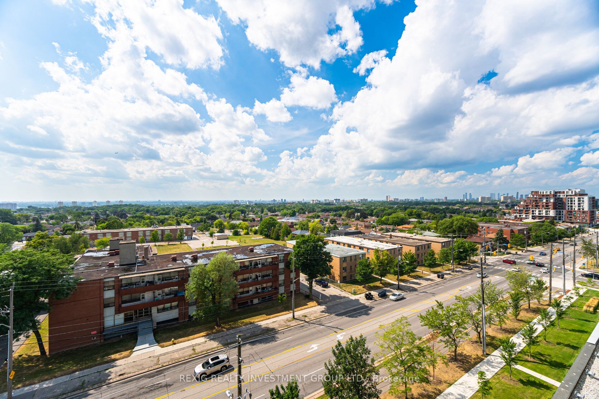 50 George Butchart Drive 723 Property Photo 22