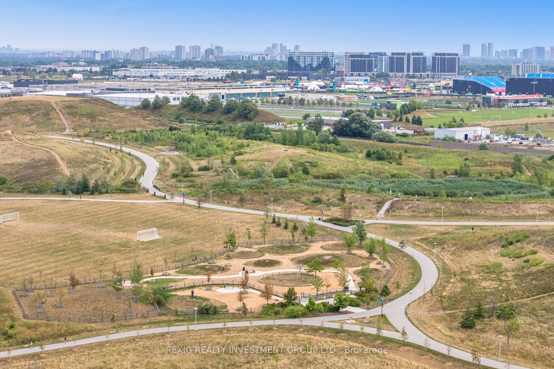 50 George Butchart Drive 723 Property Photo 29