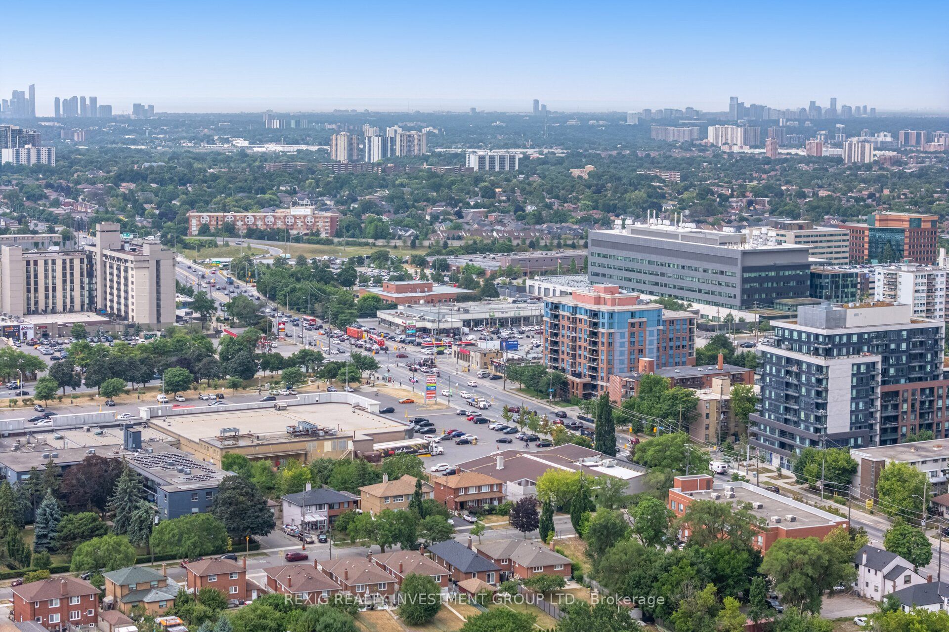 50 George Butchart Drive 723 Property Photo 33