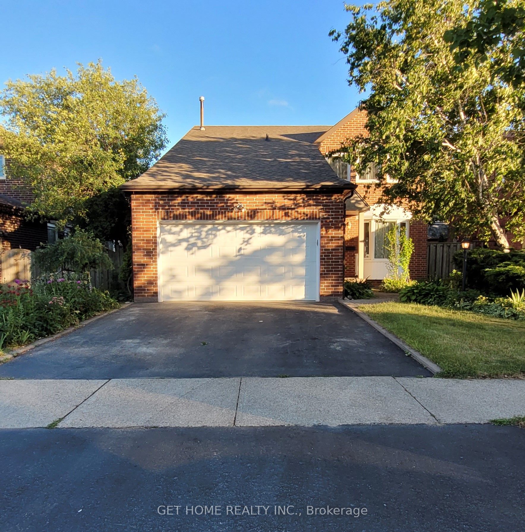 32 Torrance Woods N/A Property Photo 1