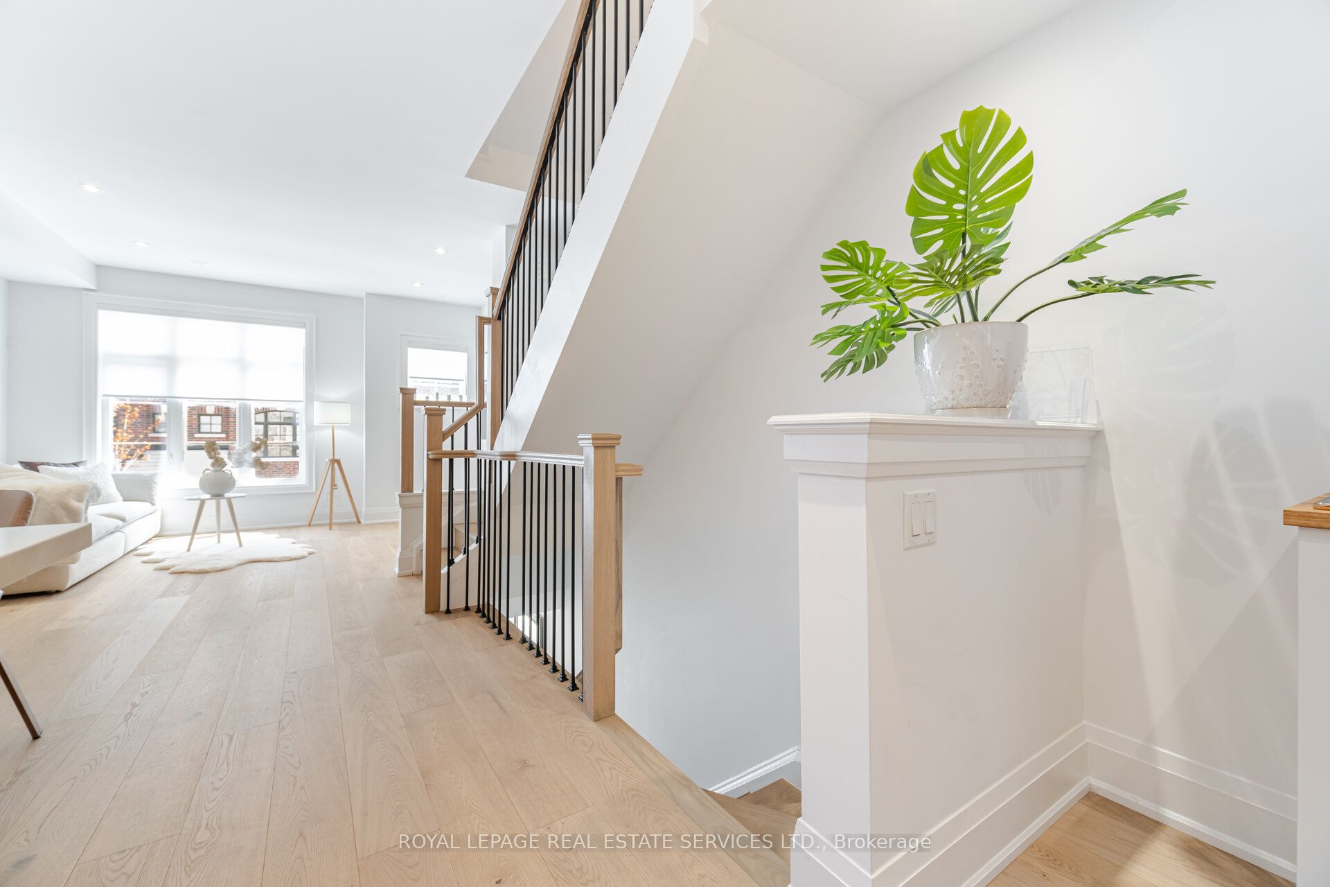 15 Lunar Crescent 78 Property Photo 4