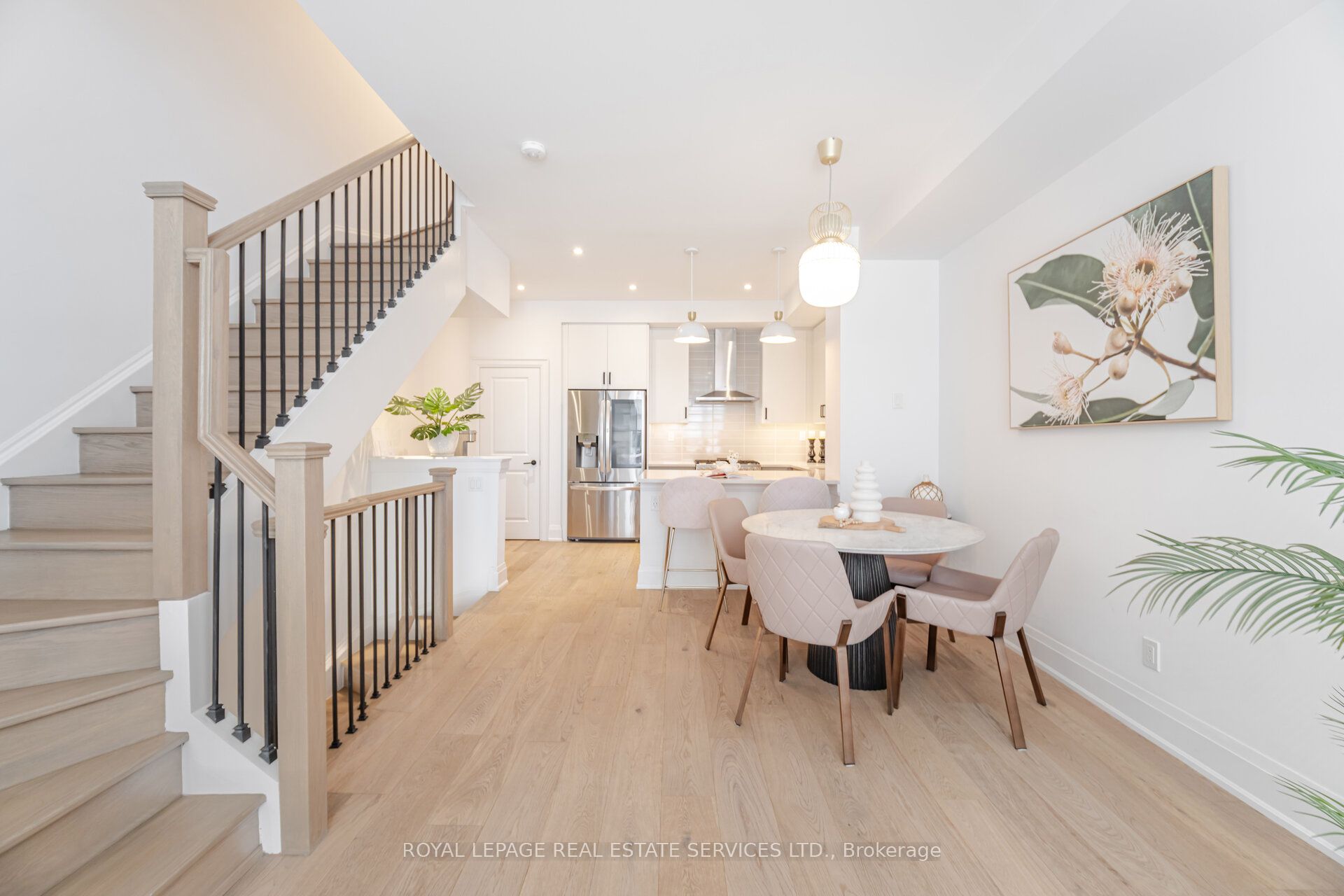 15 Lunar Crescent 78 Property Photo 10