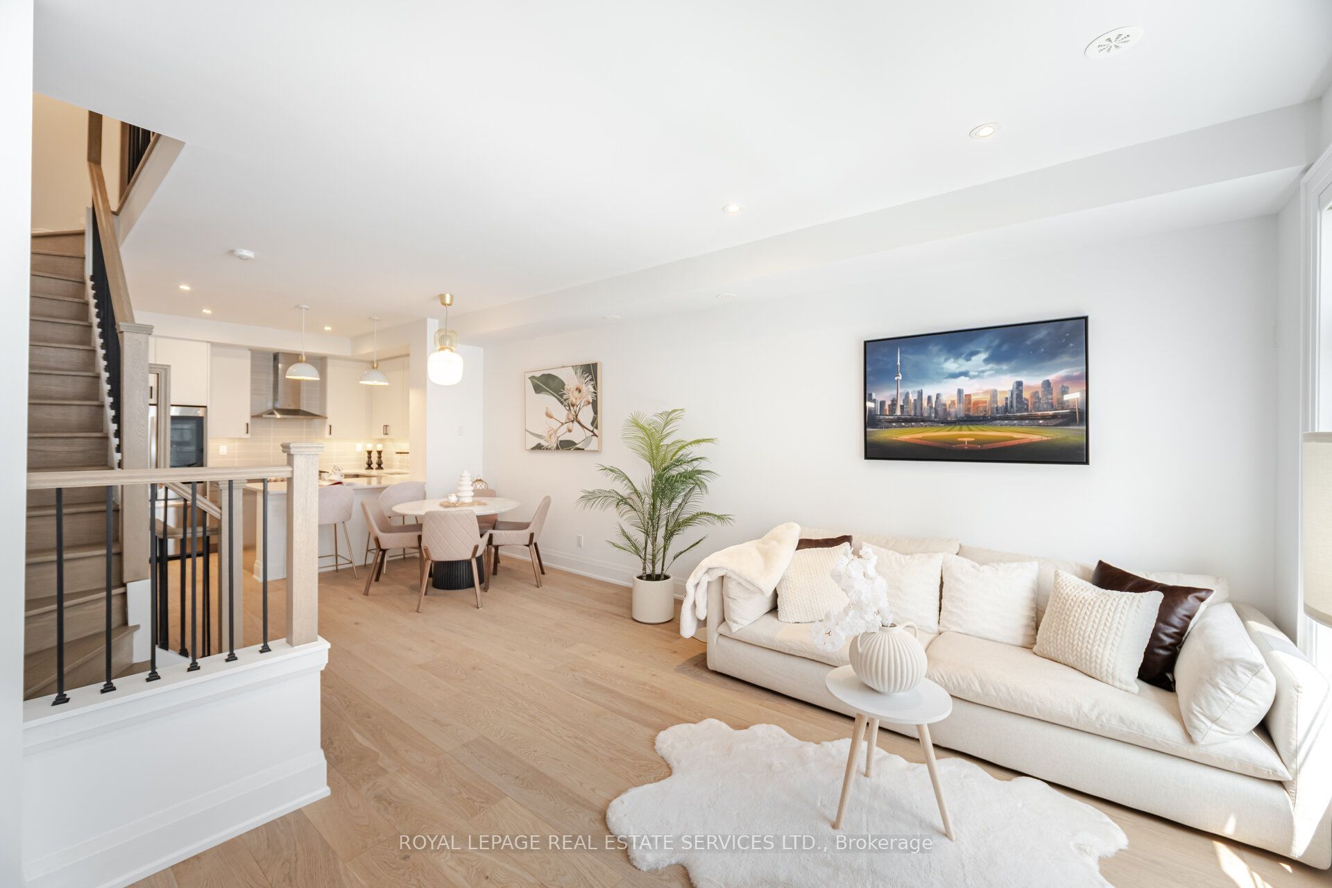 15 Lunar Crescent 78 Property Photo 12