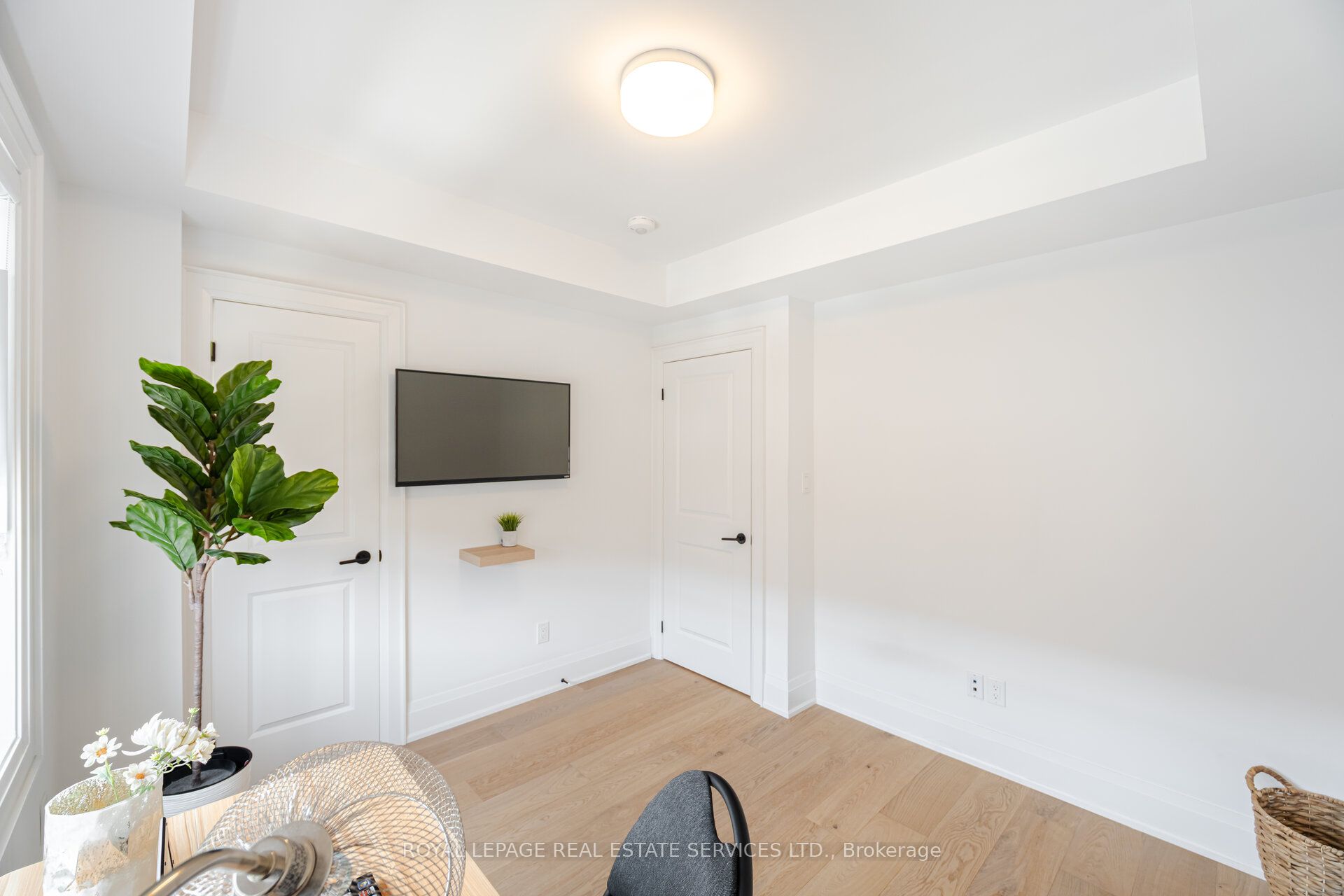 15 Lunar Crescent 78 Property Photo 19