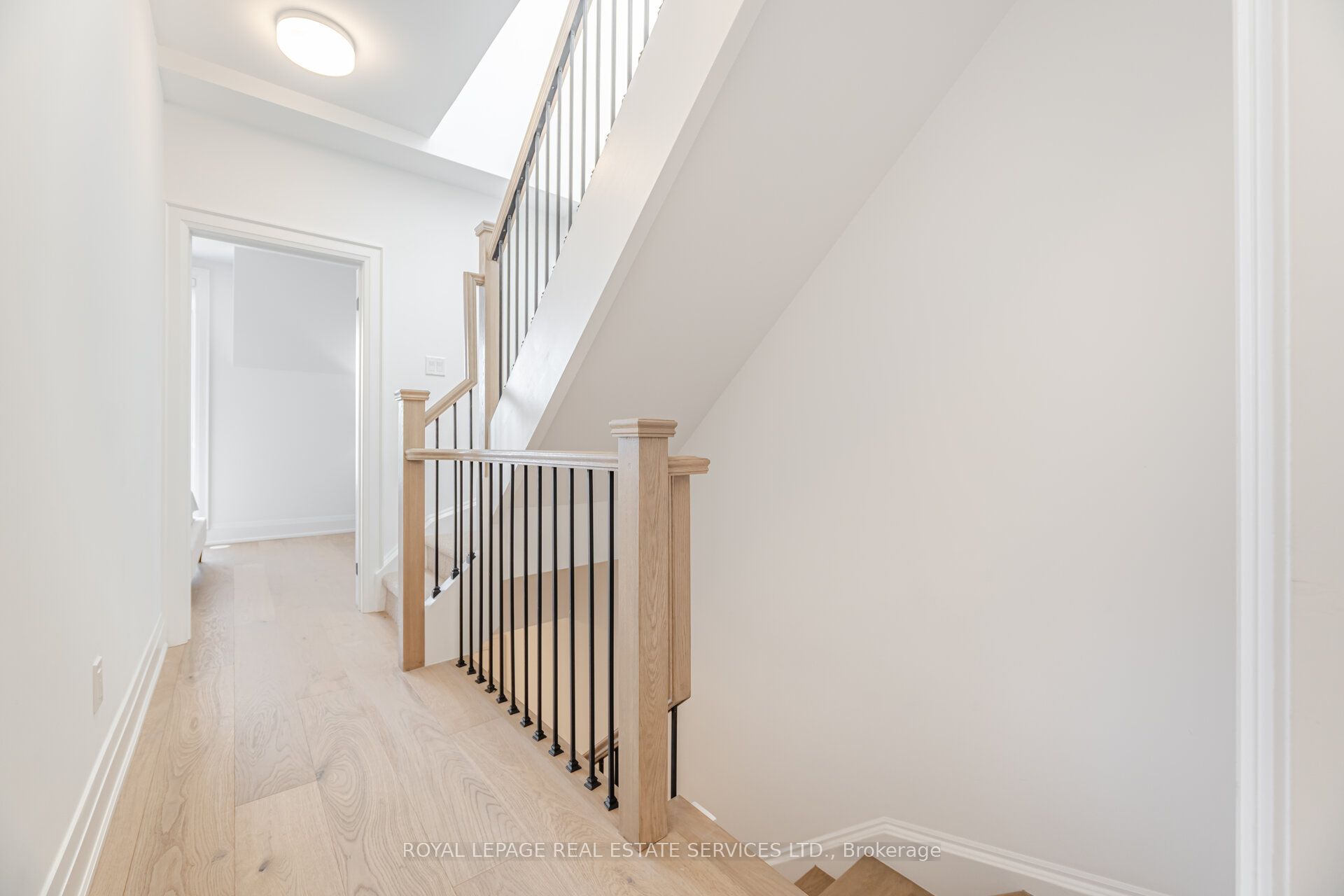 15 Lunar Crescent 78 Property Photo 23