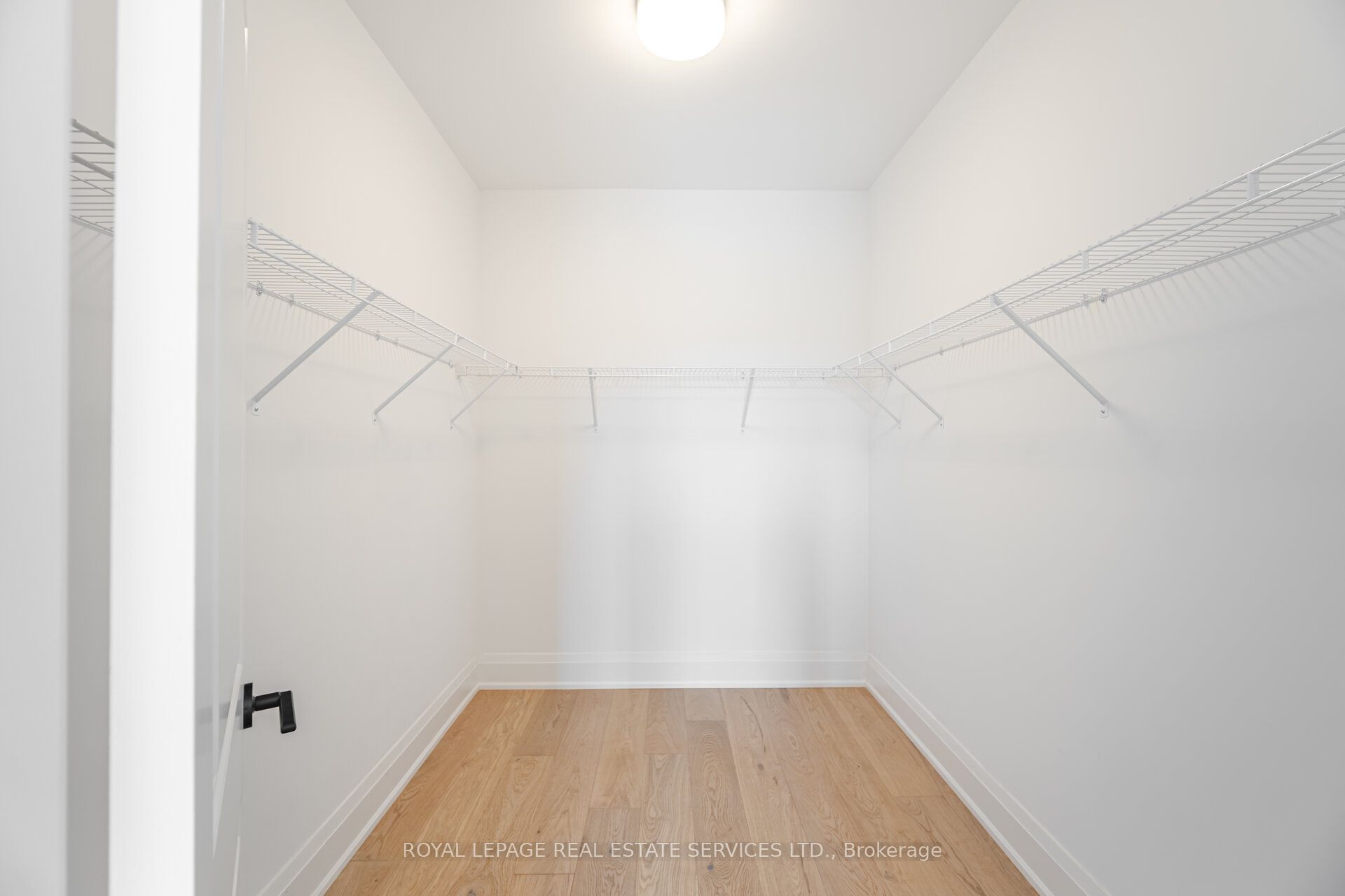 15 Lunar Crescent 78 Property Photo 27