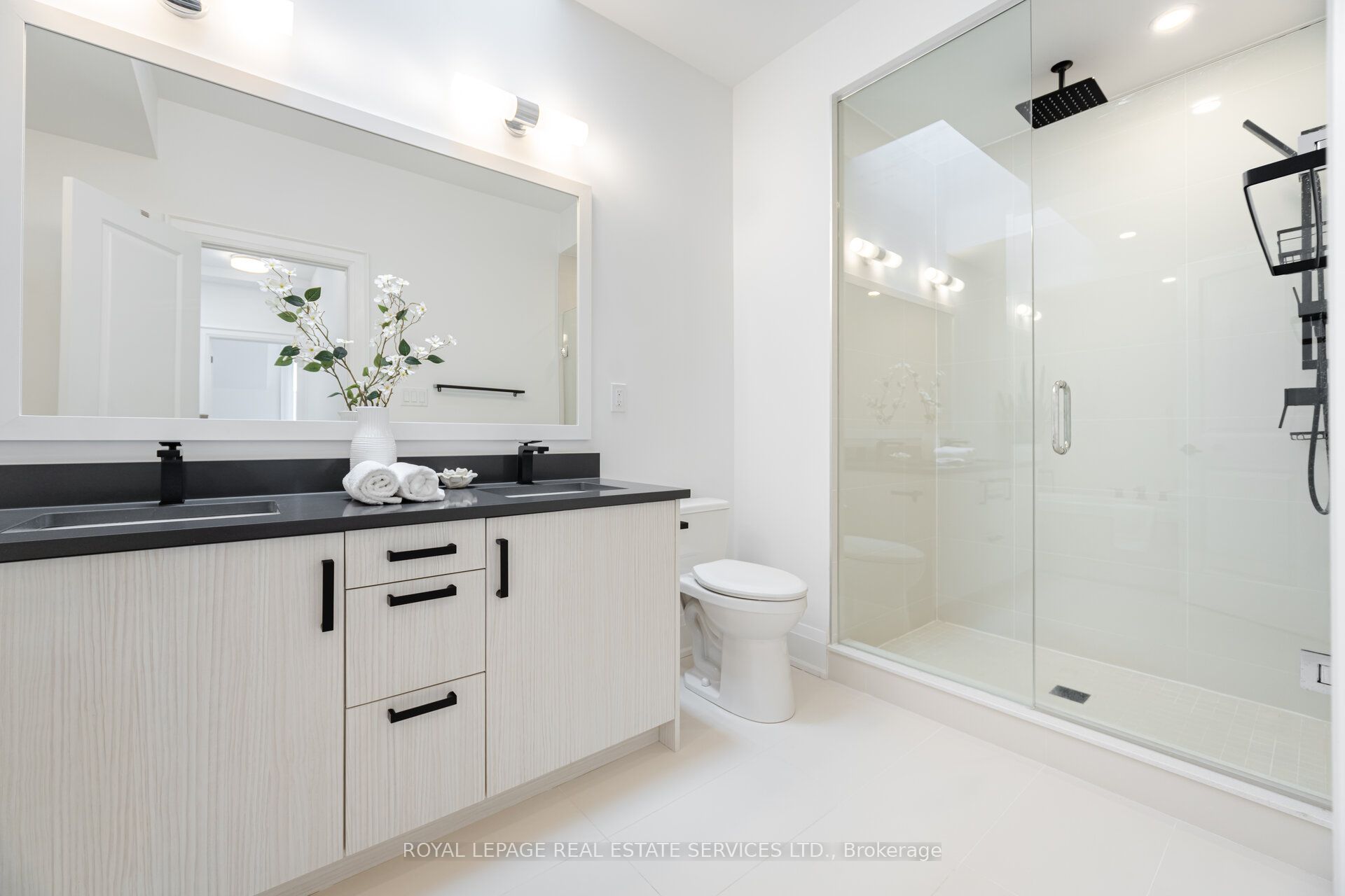 15 Lunar Crescent 78 Property Photo 29