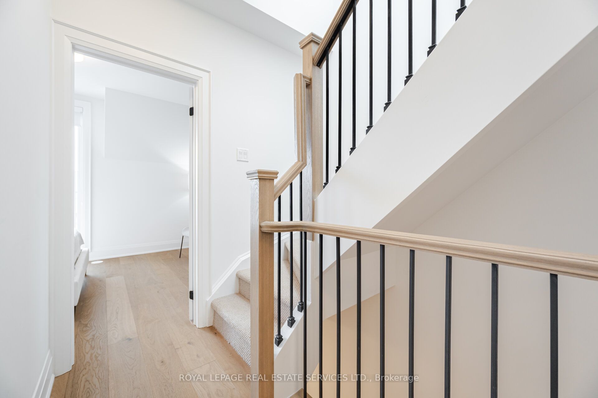 15 Lunar Crescent 78 Property Photo 31