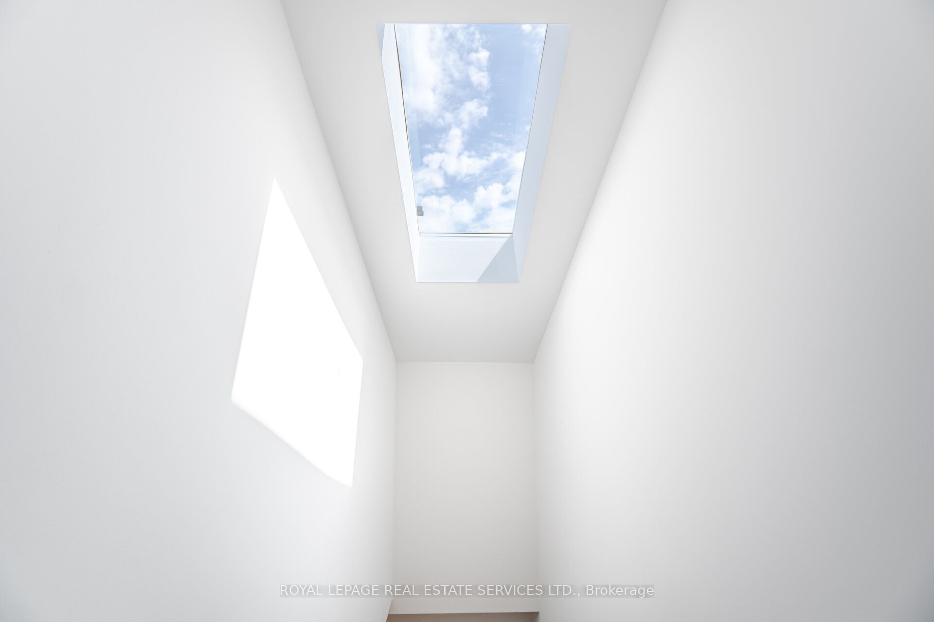 15 Lunar Crescent 78 Property Photo 32