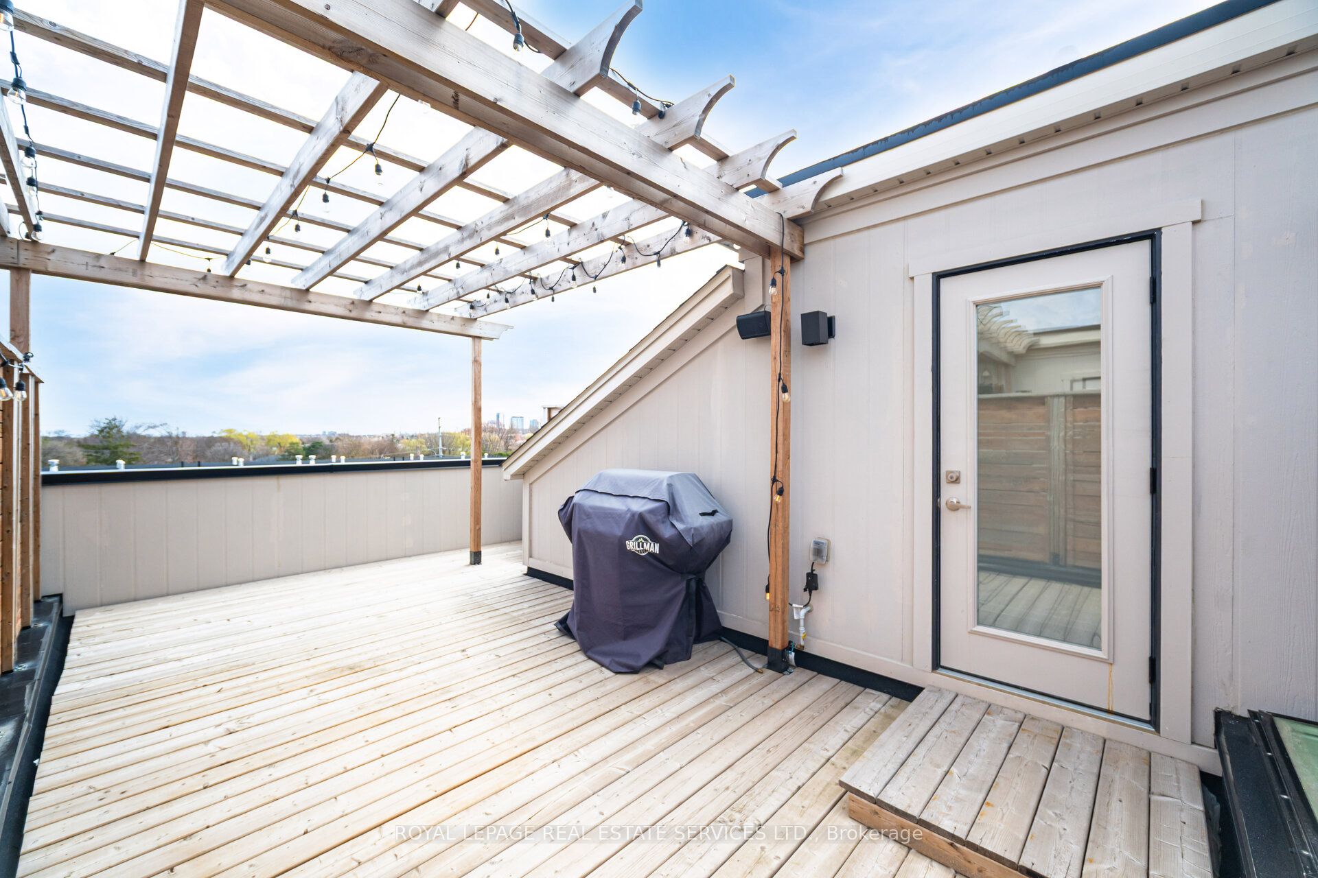 15 Lunar Crescent 78 Property Photo 35