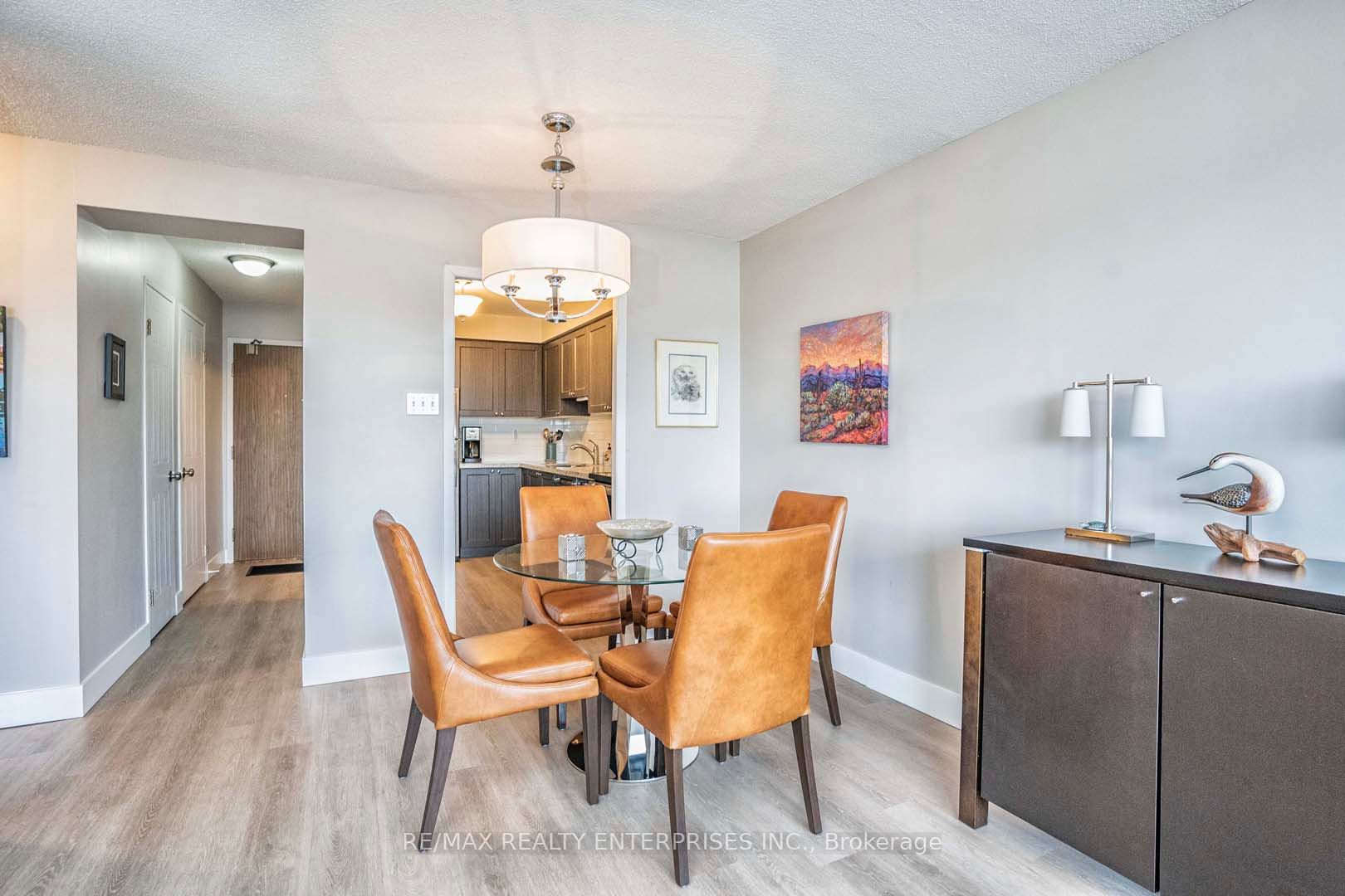 1110 Walden Circle 405 Property Photo 11