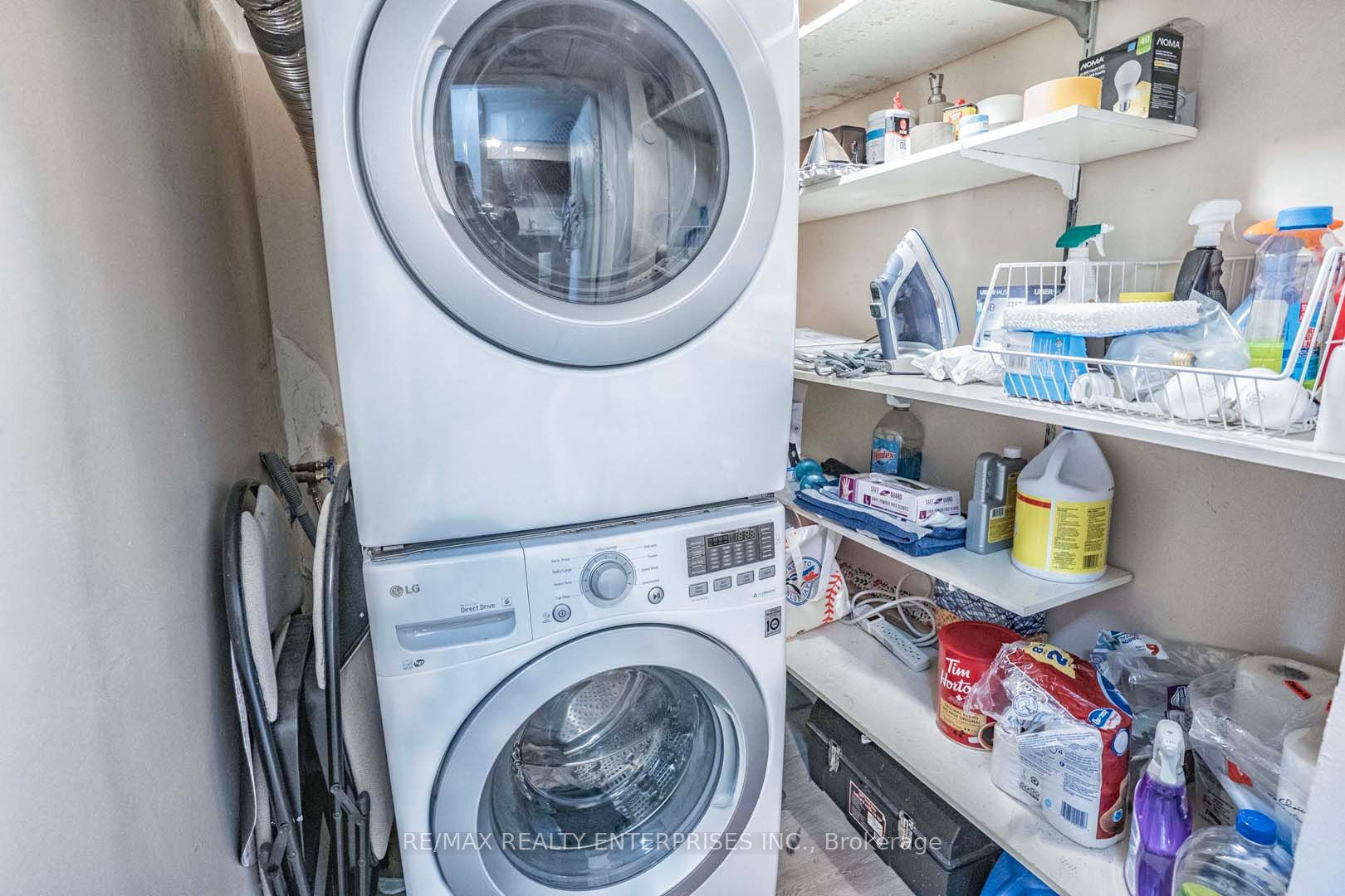 1110 Walden Circle 405 Property Photo 28