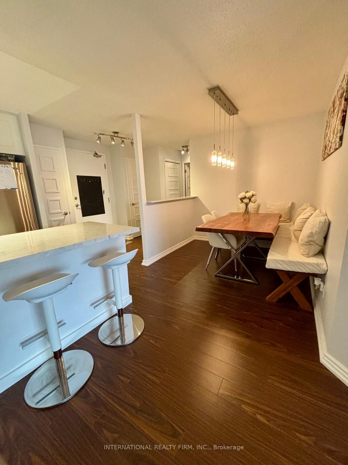 145 Hillcrest Avenue E 2310 Property Photo 1