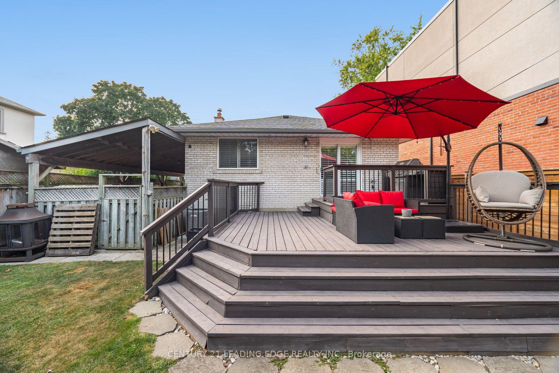 586 Curzon Avenue Property Photo 39